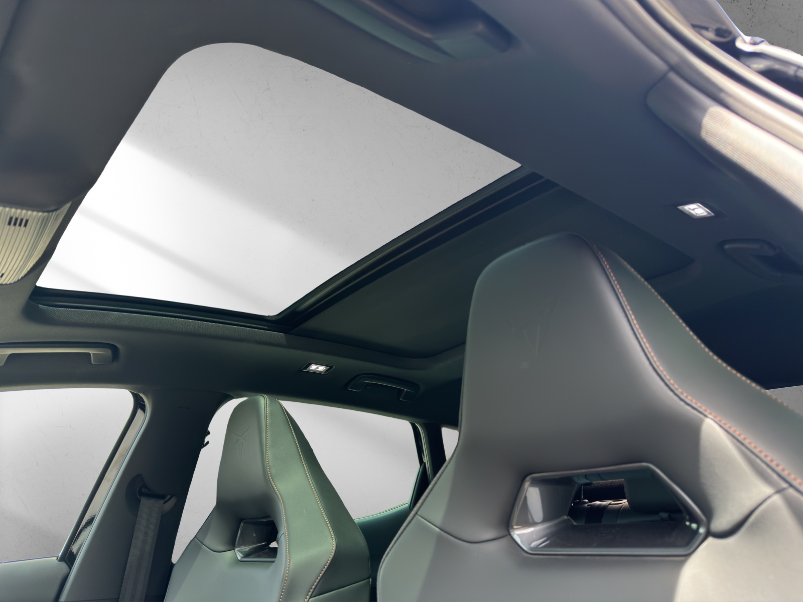 CUPRA Formentor 2.0TSI VZ DSG-image-14