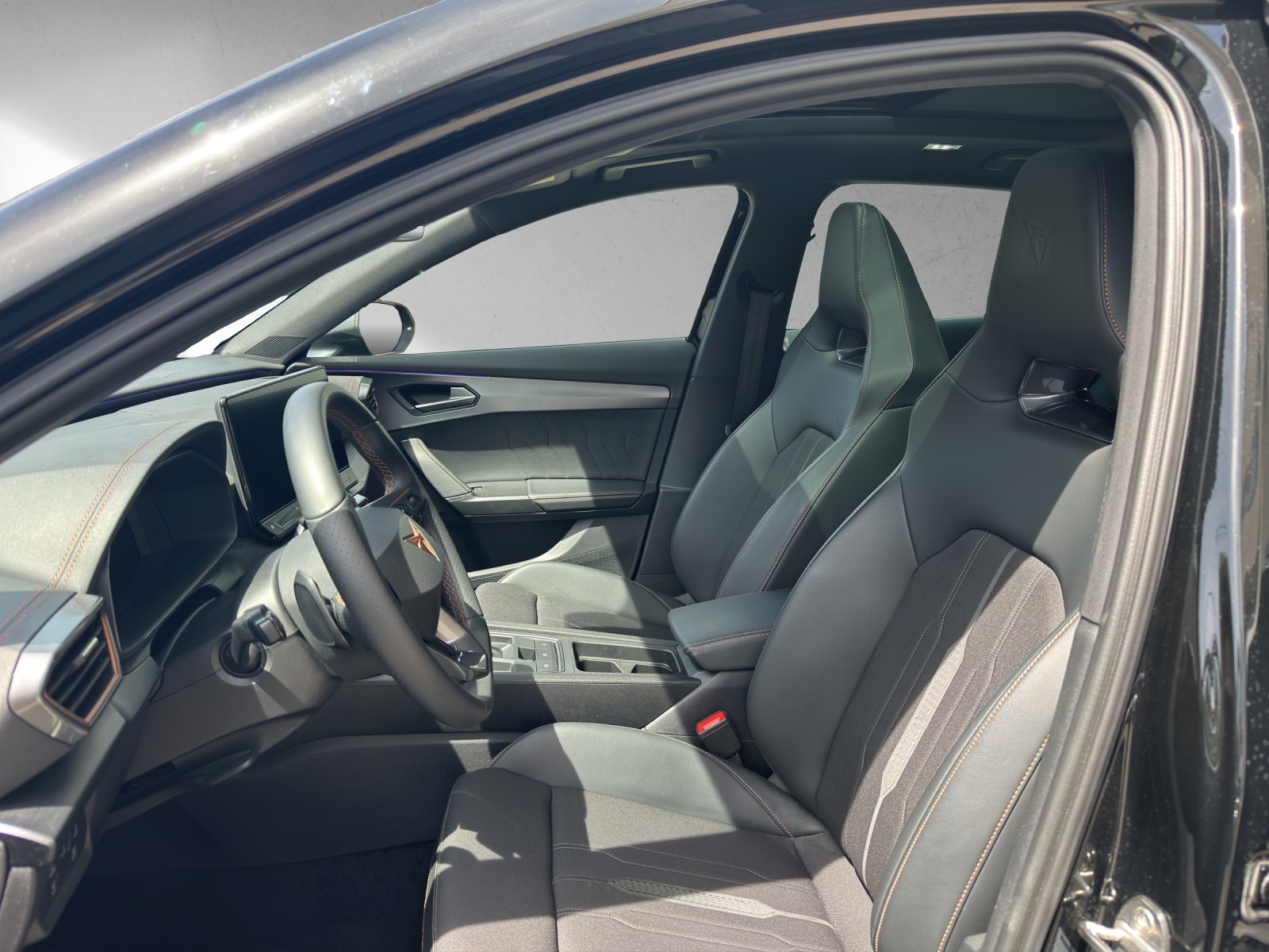 CUPRA Formentor 2.0TSI VZ DSG-image-9