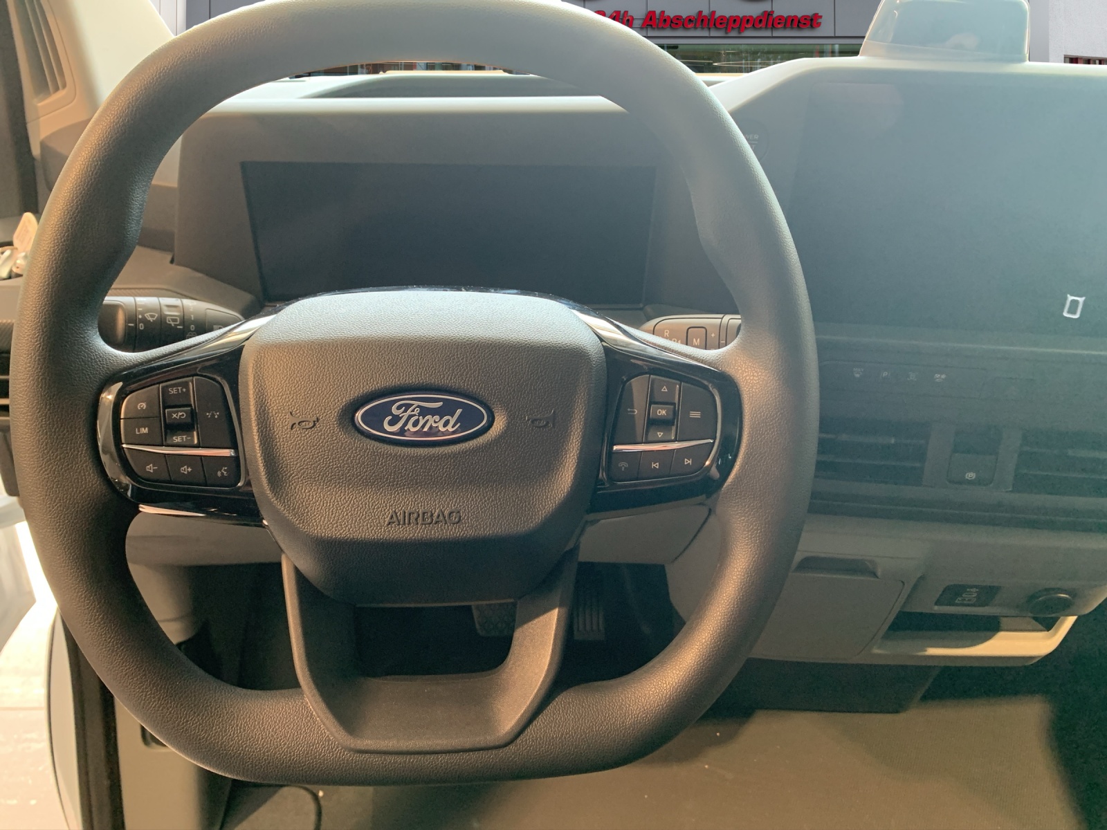 FORD Transit C Van 320 L2 2.0 EcoBlue 136 Trend-image-8