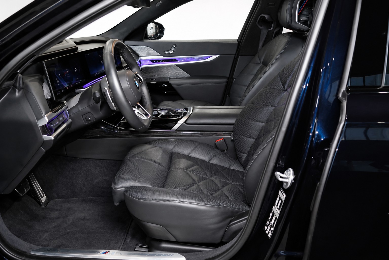 BMW 740d xDrive M _ Sport Pro * CH FAHRZEUG *-image-6