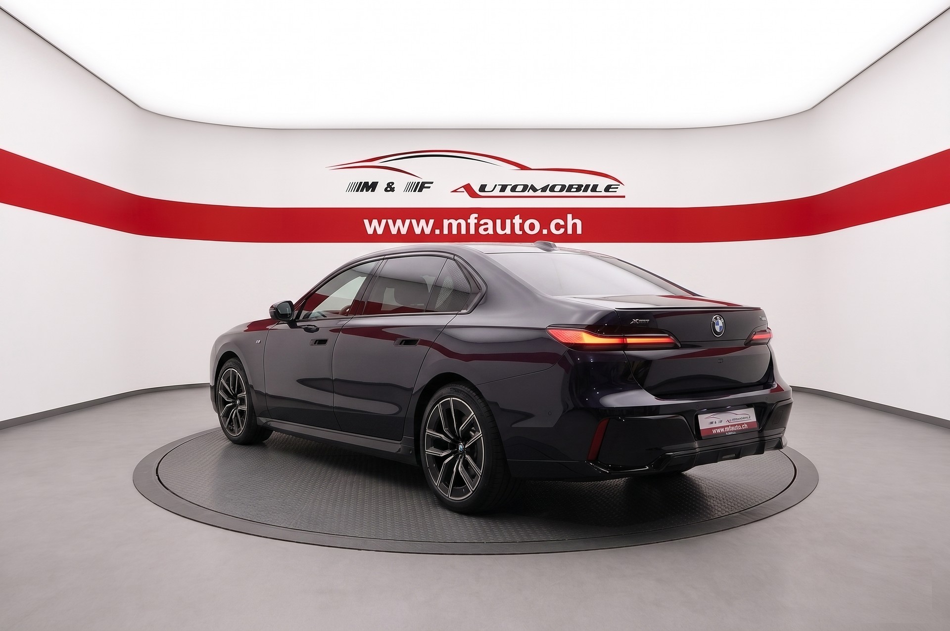 BMW 740d xDrive M _ Sport Pro * CH FAHRZEUG *-image-5