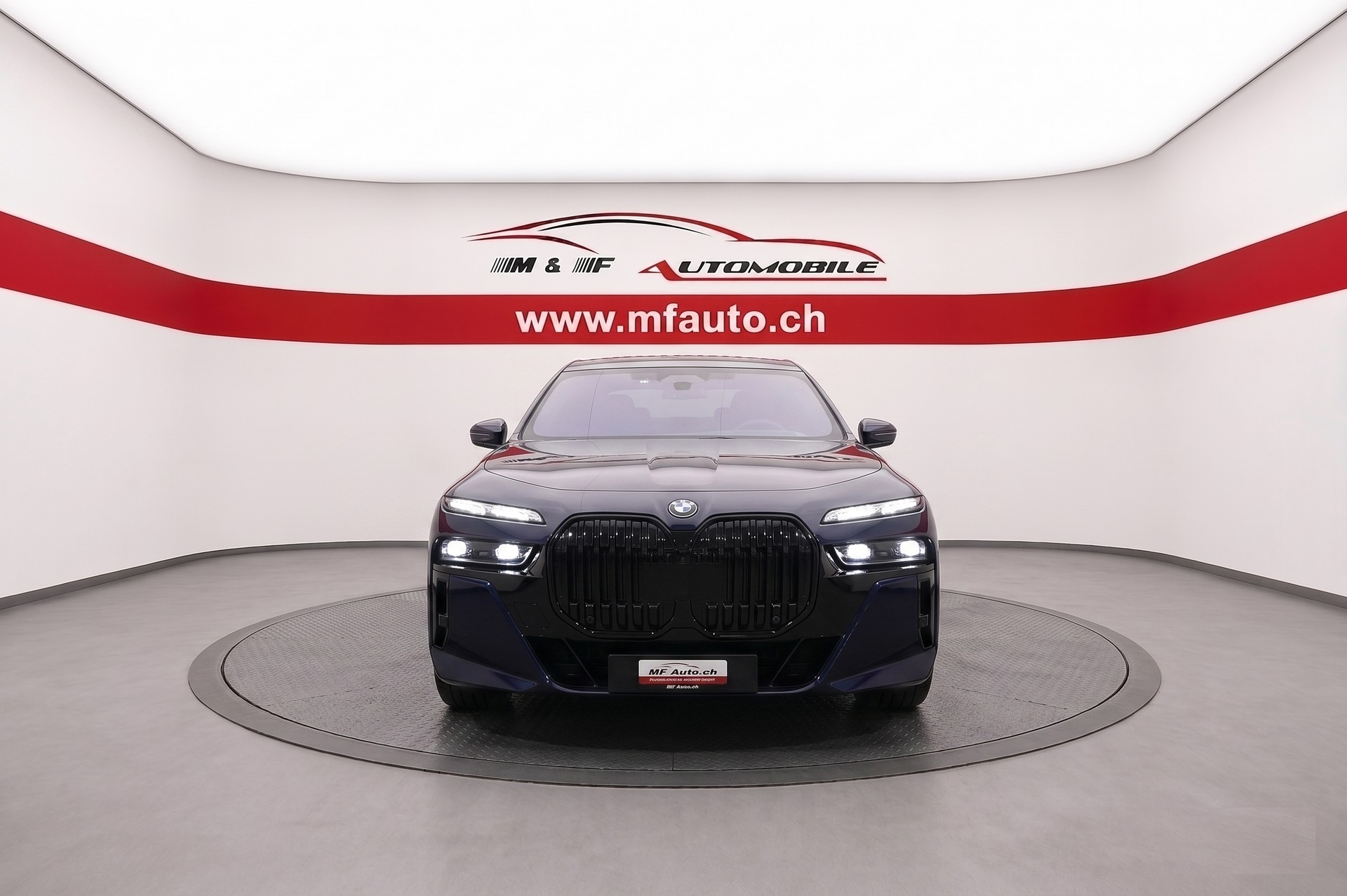 BMW 740d xDrive M _ Sport Pro * CH FAHRZEUG *-showroom-element-2
