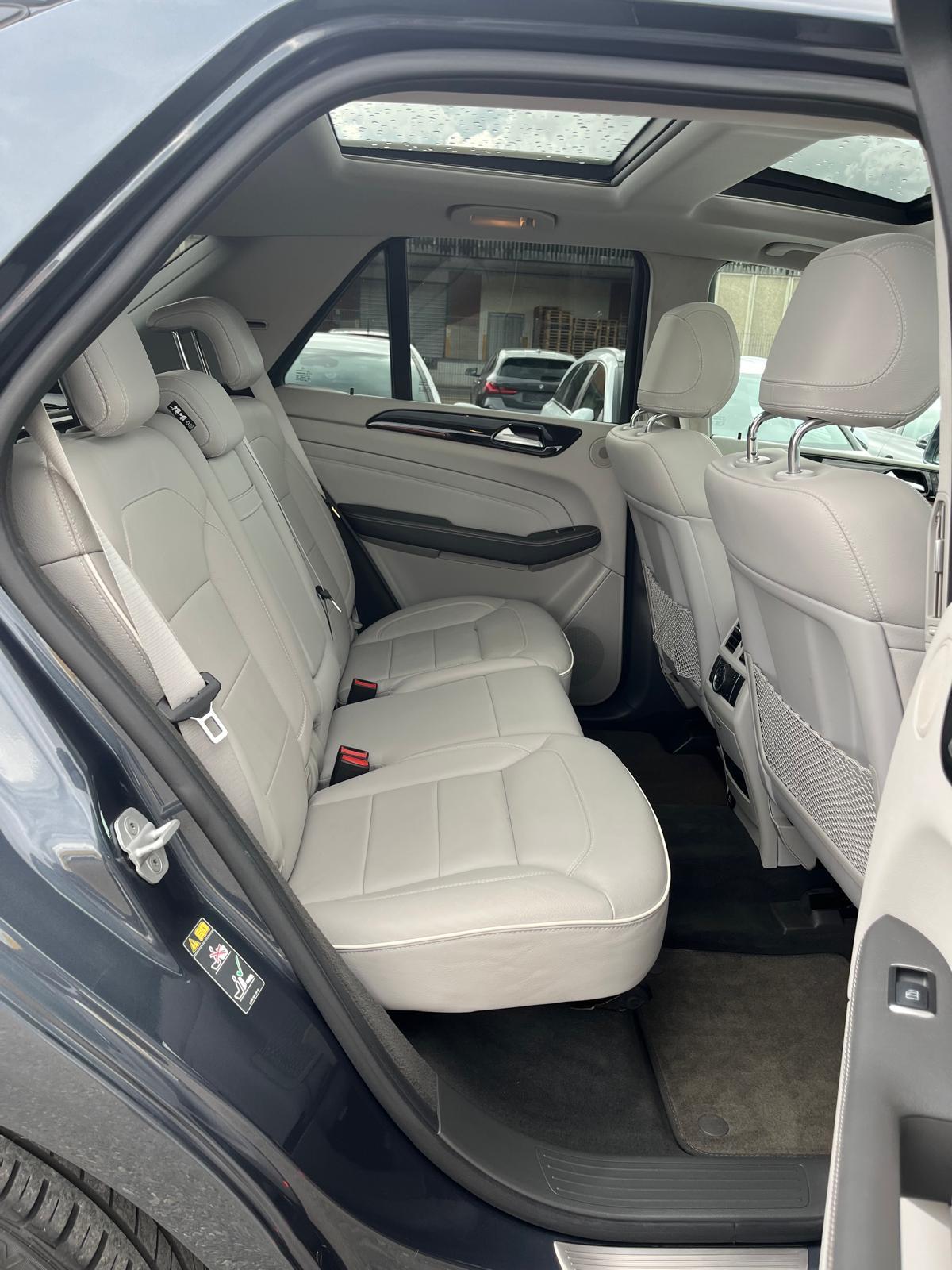 MERCEDES-BENZ ML 350 CDI BlueTec-image-12