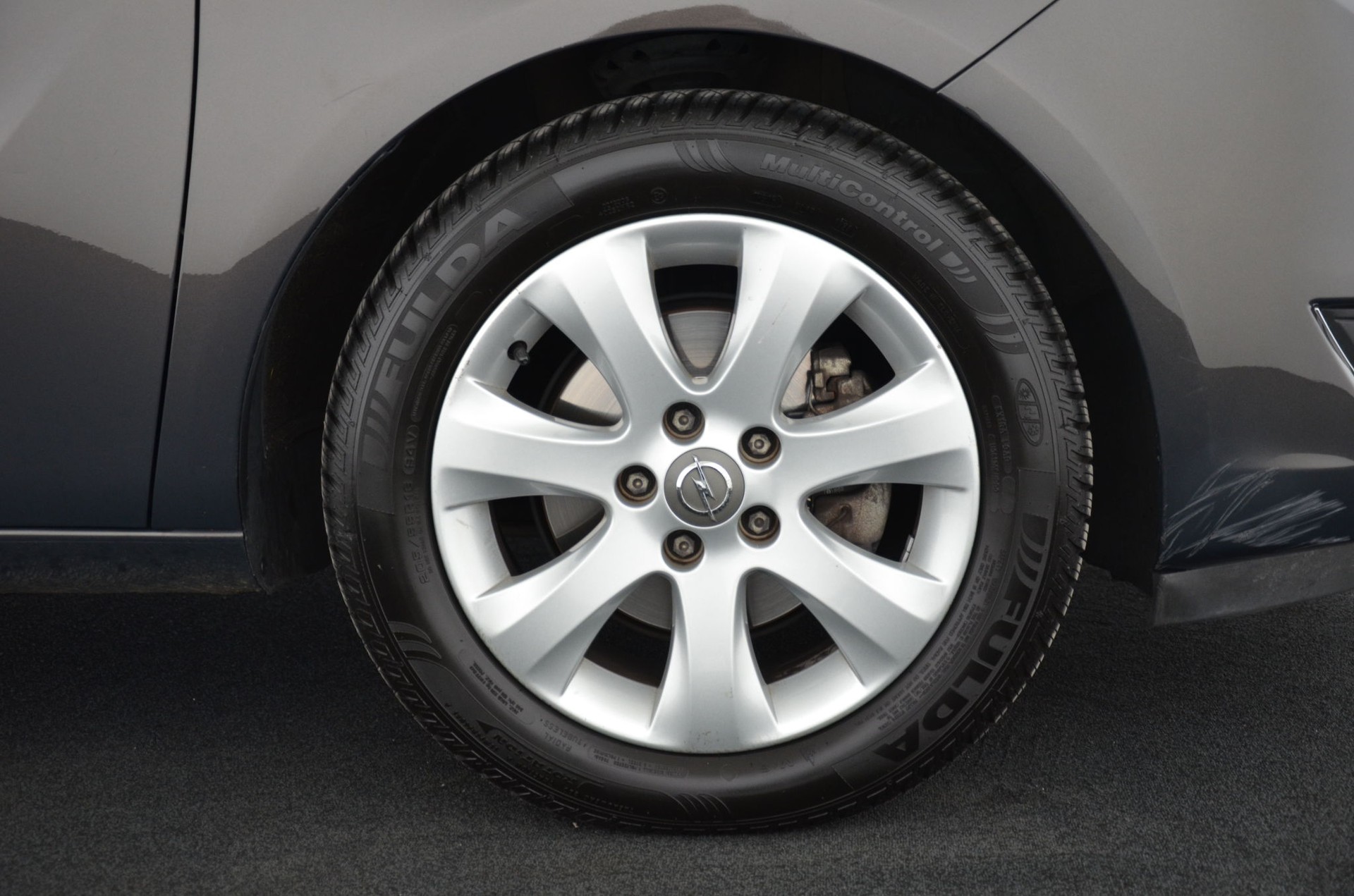 OPEL Meriva 1.4 Turbo Active Edition Automatic-image-10