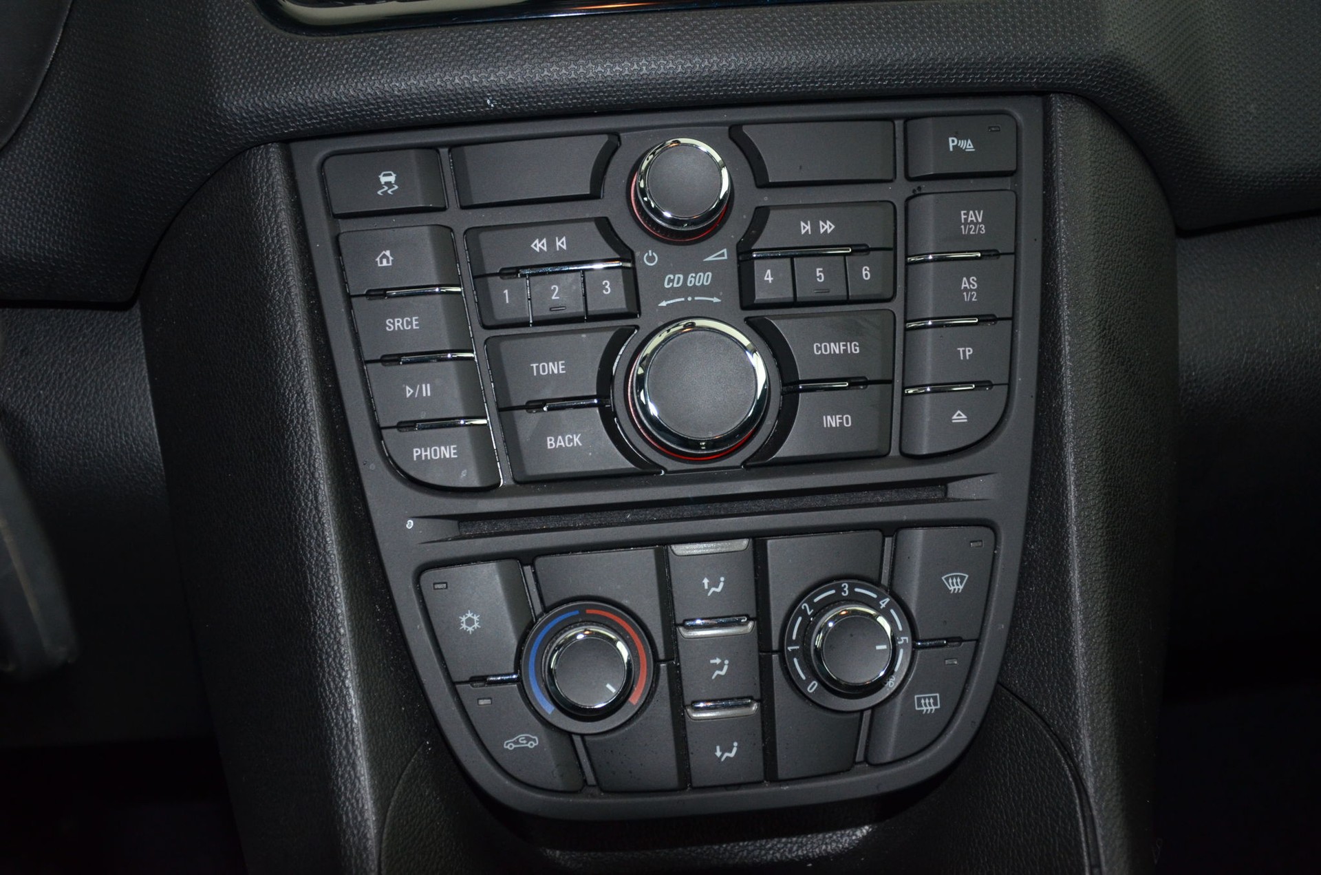 OPEL Meriva 1.4 Turbo Active Edition Automatic-image-21