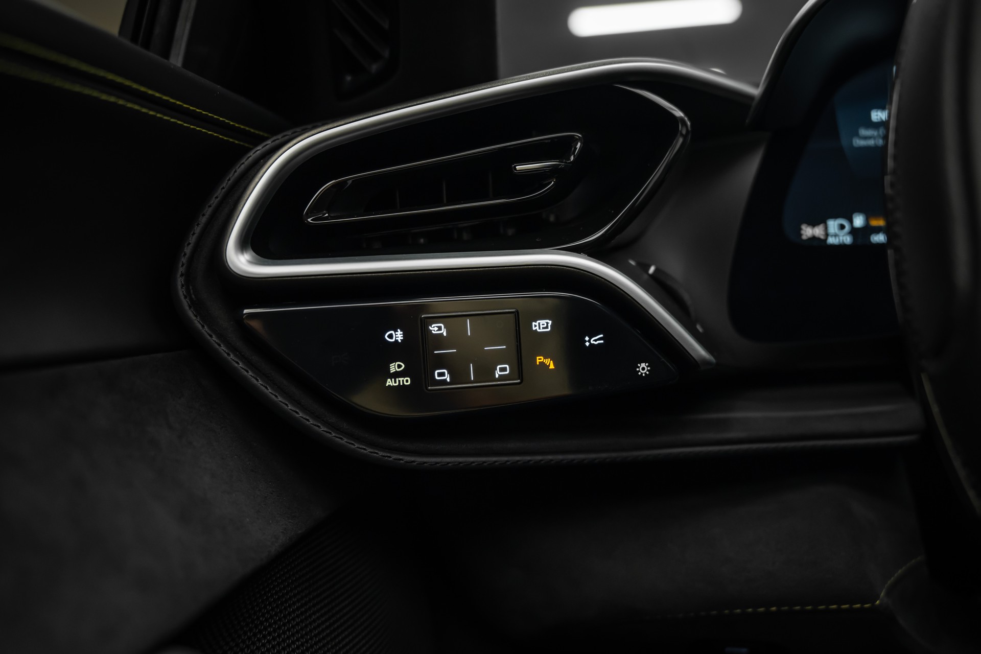 FERRARI * 296 GTS * SCHWARZ/SCHWARZ * PPF GANZES AUTO * LEASING AB 1390.- *-image-22