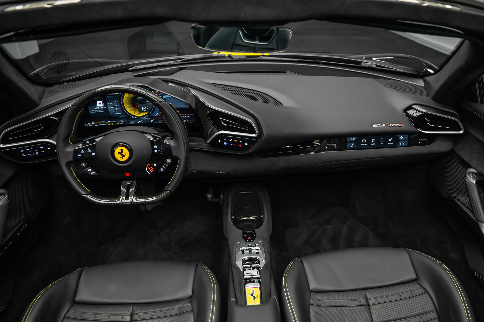 FERRARI * 296 GTS * SCHWARZ/SCHWARZ * PPF GANZES AUTO * LEASING AB 1390.- *-image-17