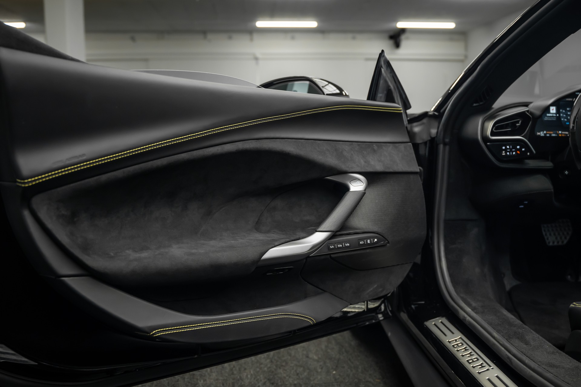 FERRARI * 296 GTS * SCHWARZ/SCHWARZ * PPF GANZES AUTO * LEASING AB 1390.- *-image-18