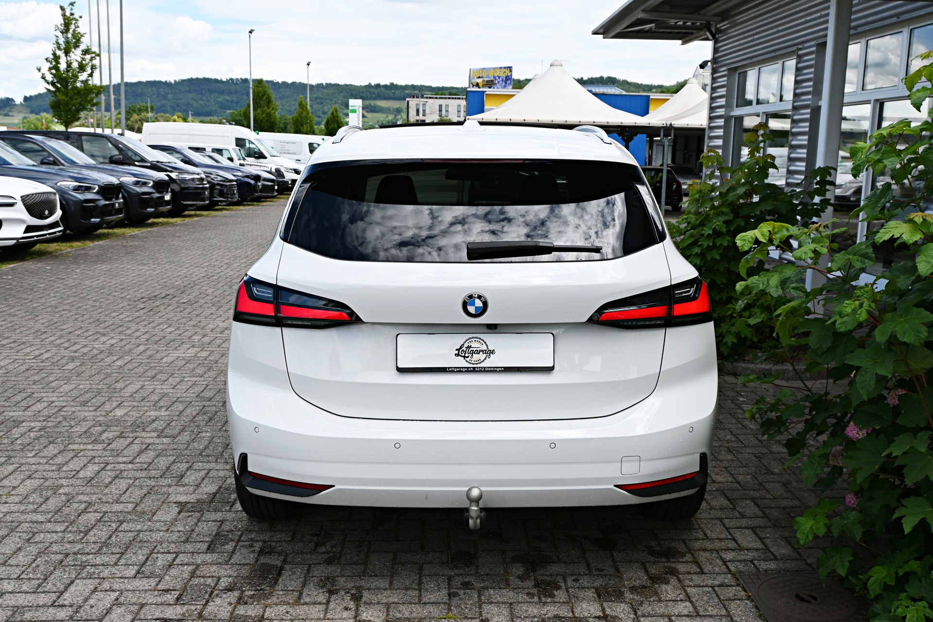 BMW 223d Active Tourer xDrive DKG 4X4 (CH Auto) + AHK 1500kg-showroom-element-3