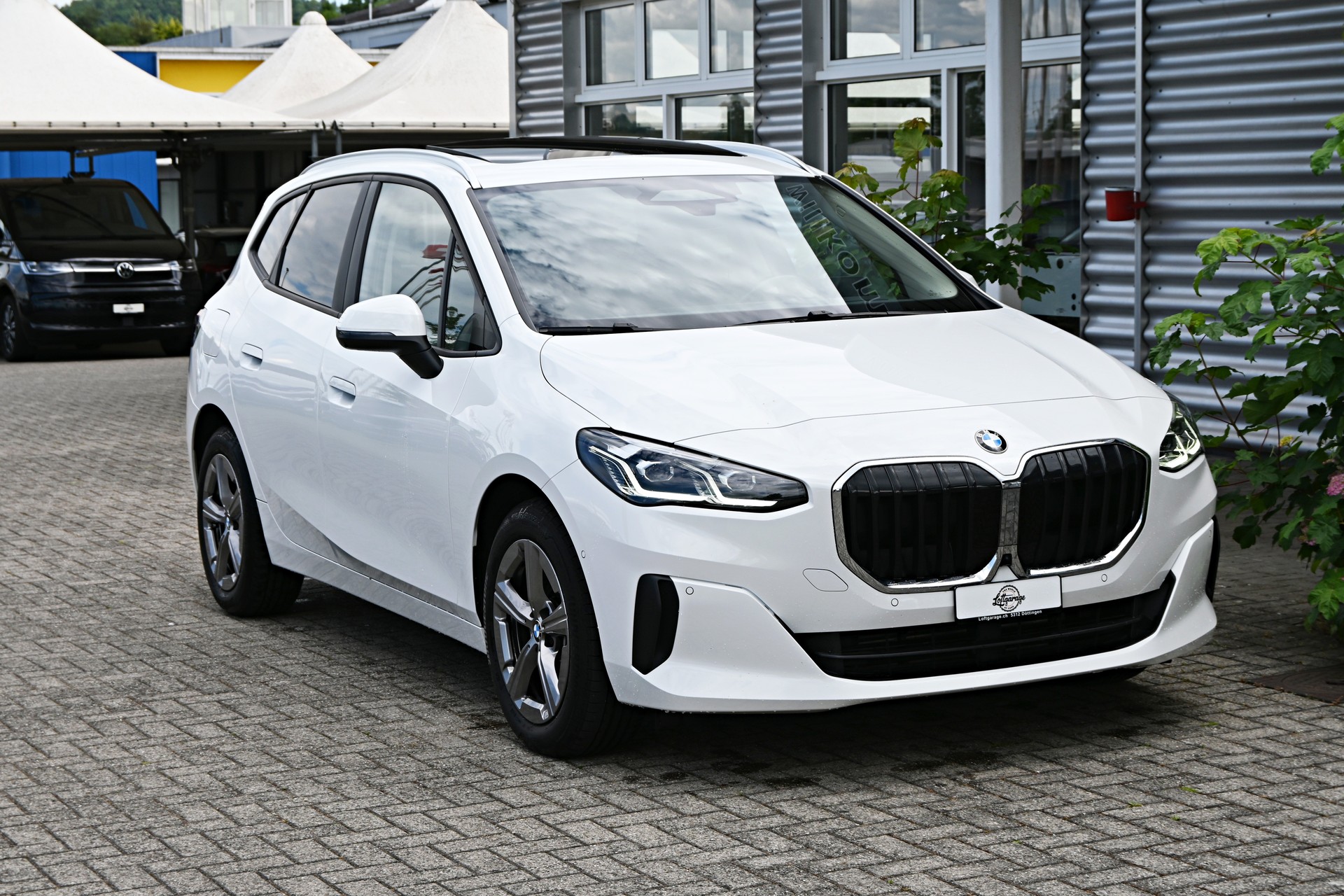 BMW 223d Active Tourer xDrive DKG 4X4 (CH Auto) + AHK 1500kg