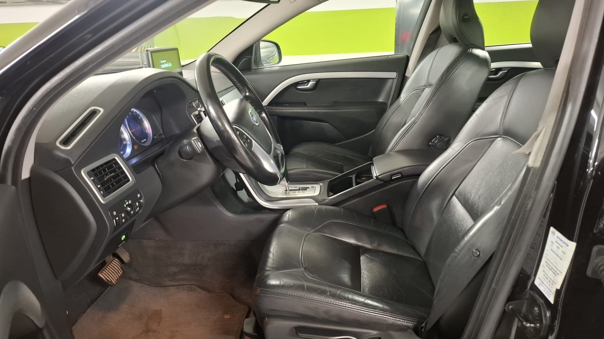 VOLVO S80 2.0T Momentum Powershift-image-9