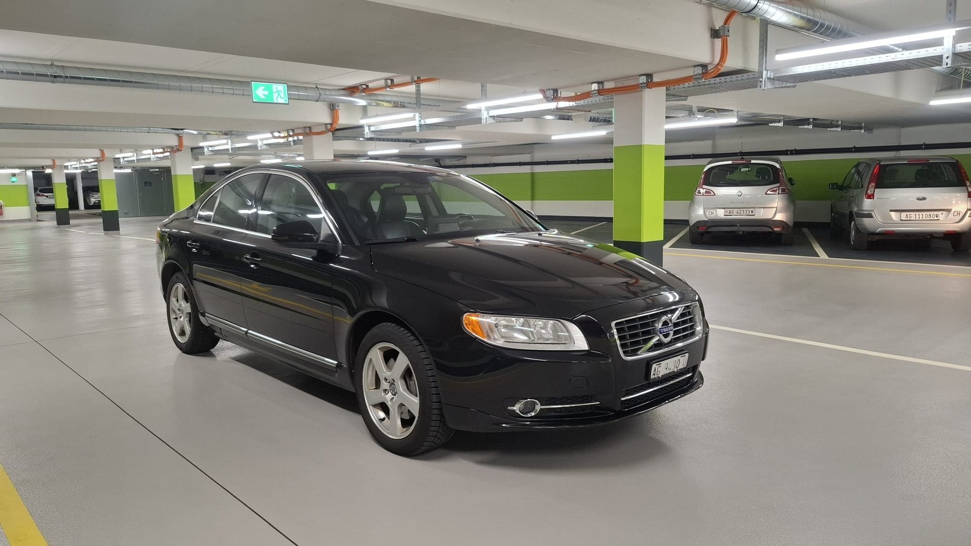 VOLVO S80 2.0T Momentum Powershift-image-2