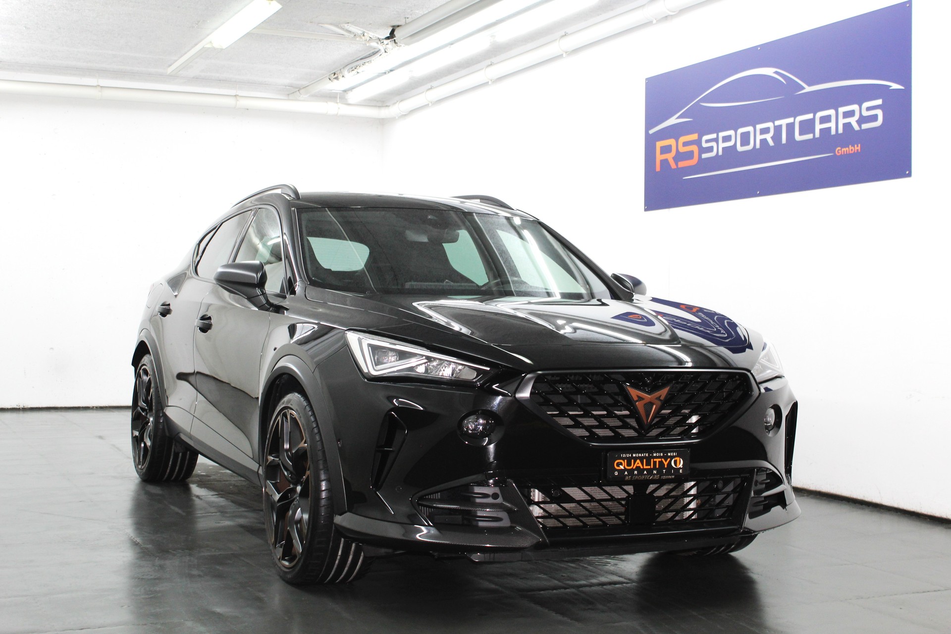 CUPRA Formentor 2.5TSI VZ5 4Drive DSG CUPBucket Sportschalensitze Vollleder / CH-Fahrzeug-showroom-element-1