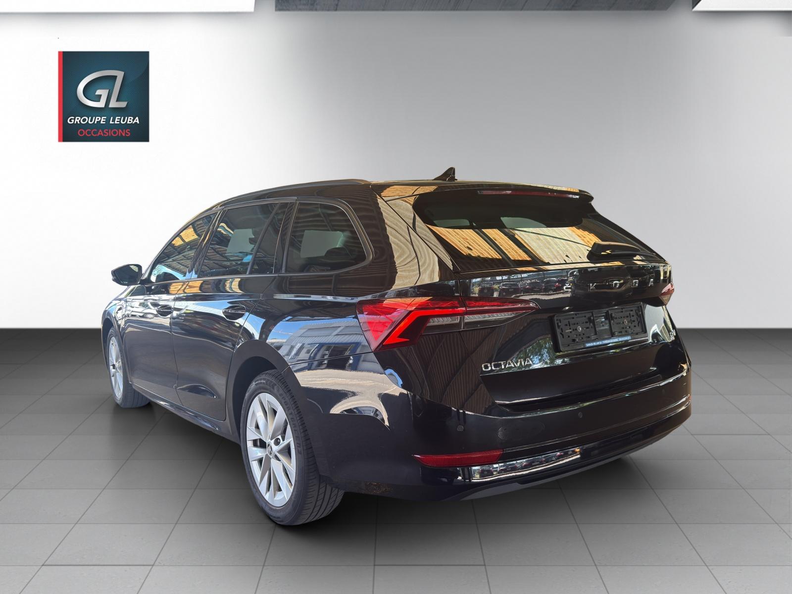 SKODA Octavia Combi 1.4 TSI PHEV DSG Ambition-showroom-element-2