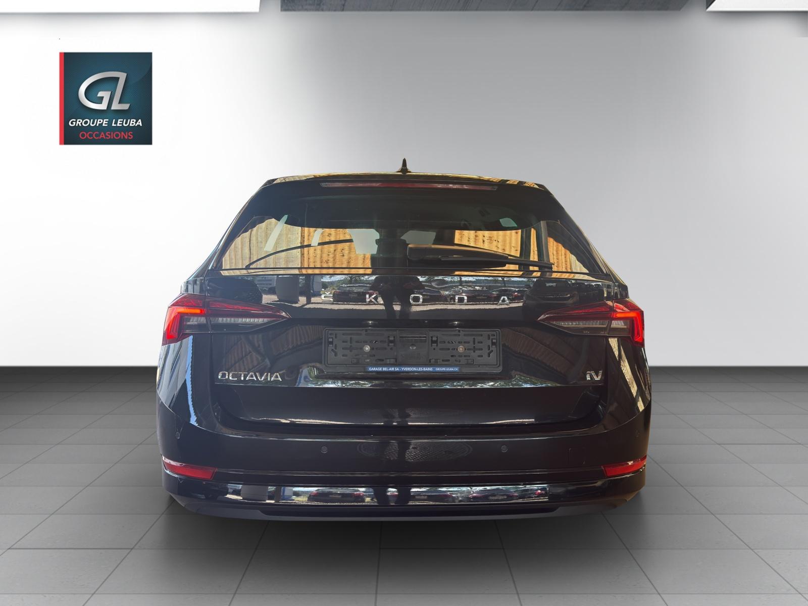 SKODA Octavia Combi 1.4 TSI PHEV DSG Ambition-showroom-element-3