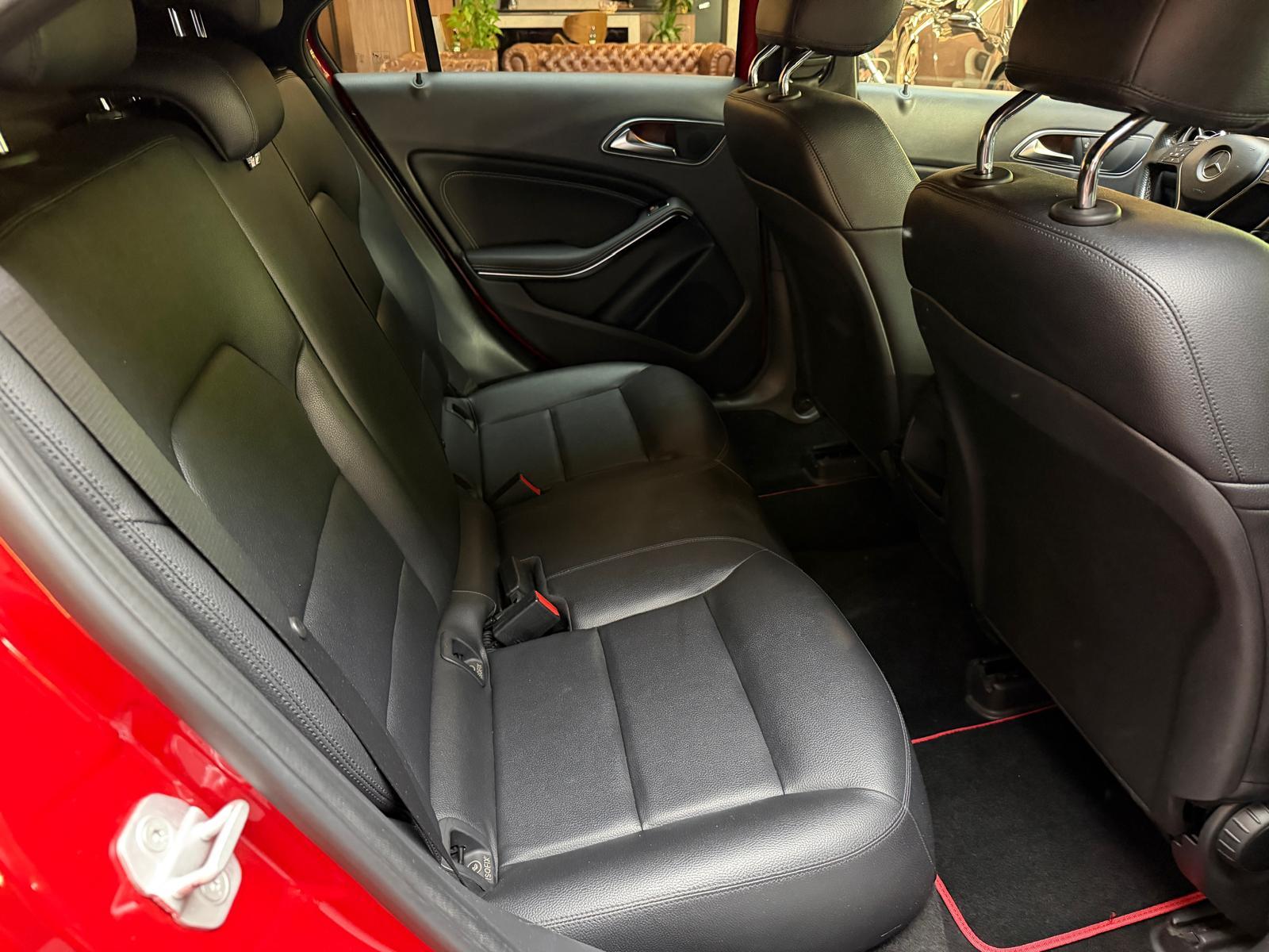 MERCEDES-BENZ A 160 CDI Urban-image-16