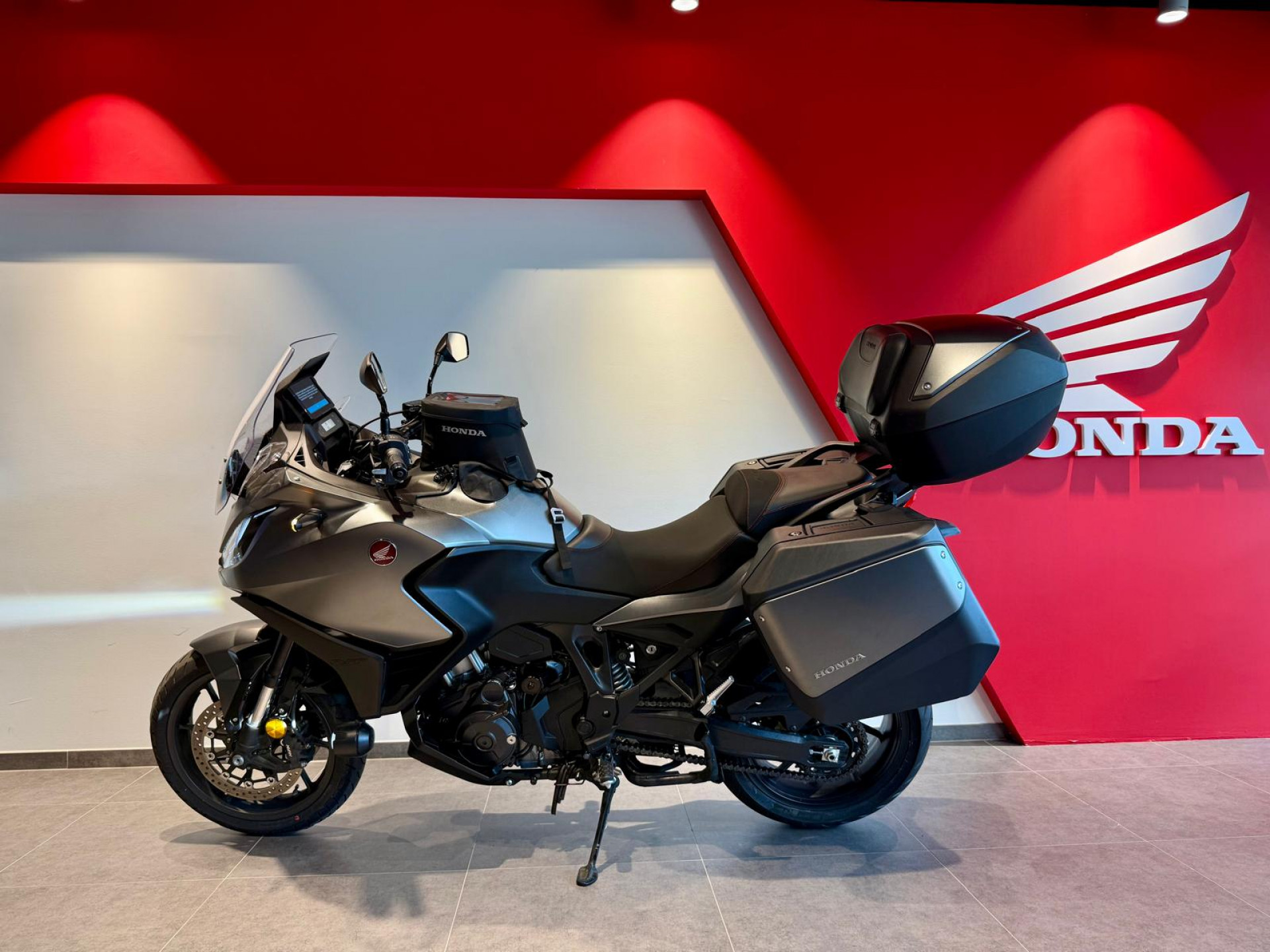 HONDA NT 1100 DCT-image-2