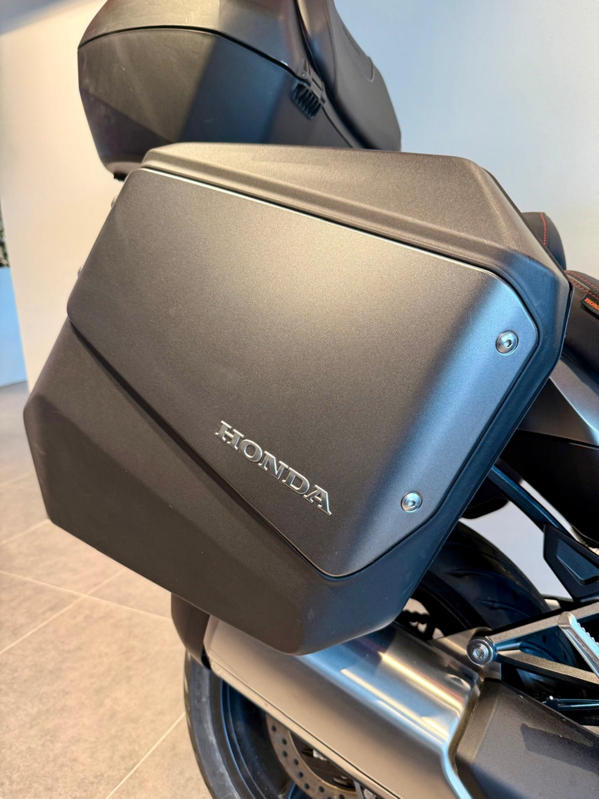 HONDA NT 1100 DCT-image-3