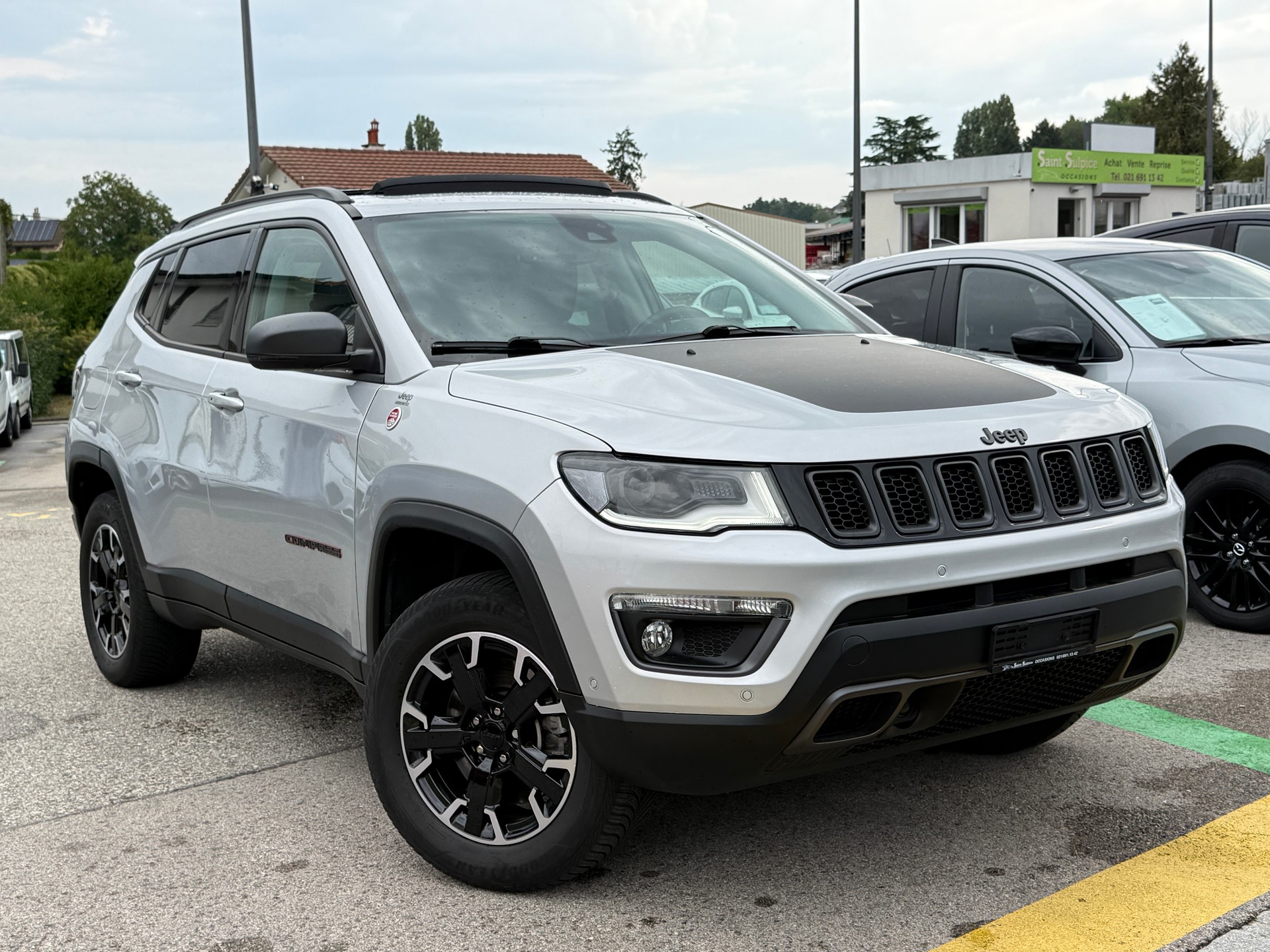 JEEP Compass 1.3 T PHEV Trailhawk AWD - Véhicule Suisse de 1ère Main - Nouvelle Expertise - NEU MFK : 31.07.2026 - Garantie dès 350.--showroom-element-3