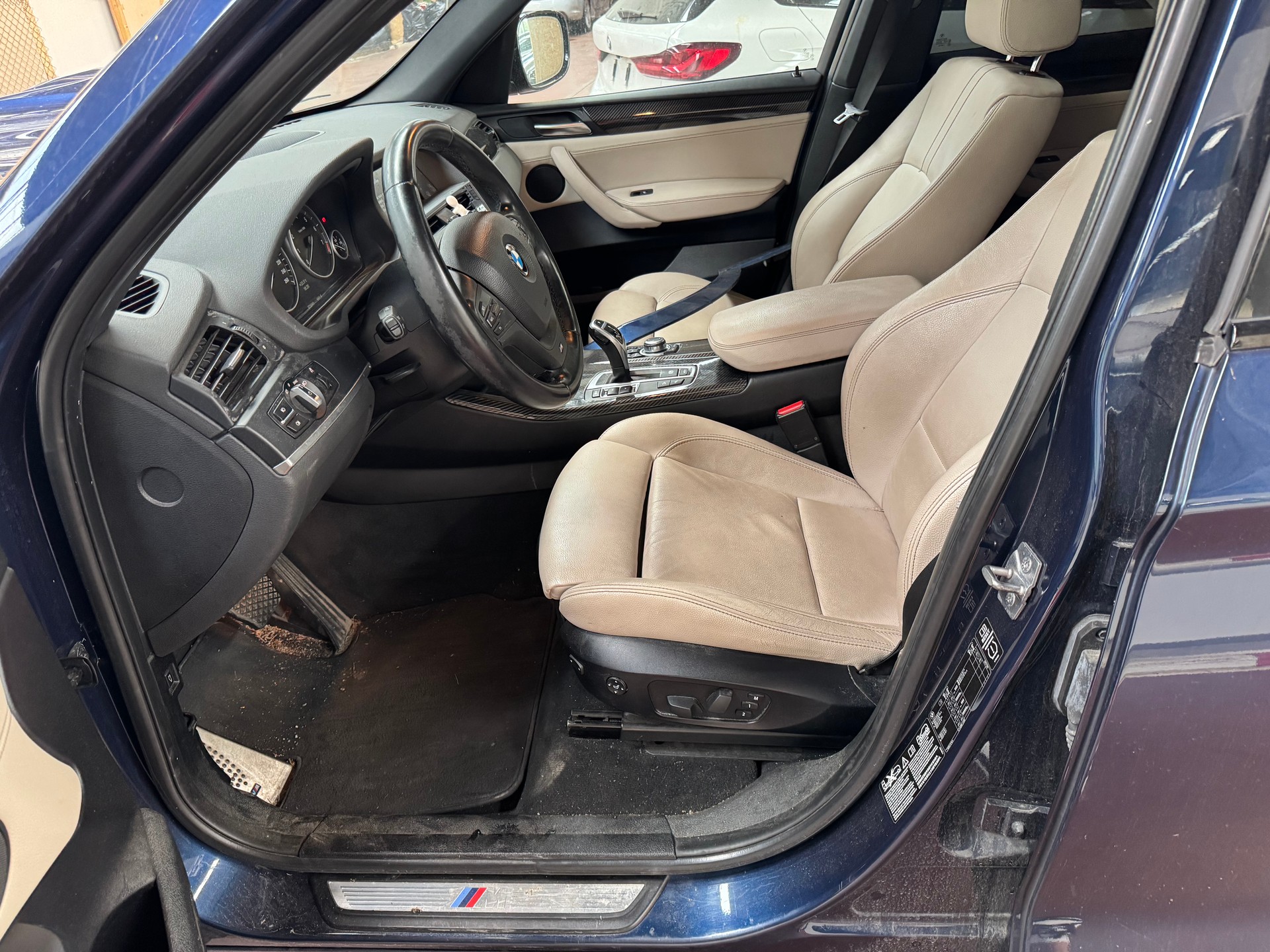 BMW X3 xDrive 35i Steptronic-image-11