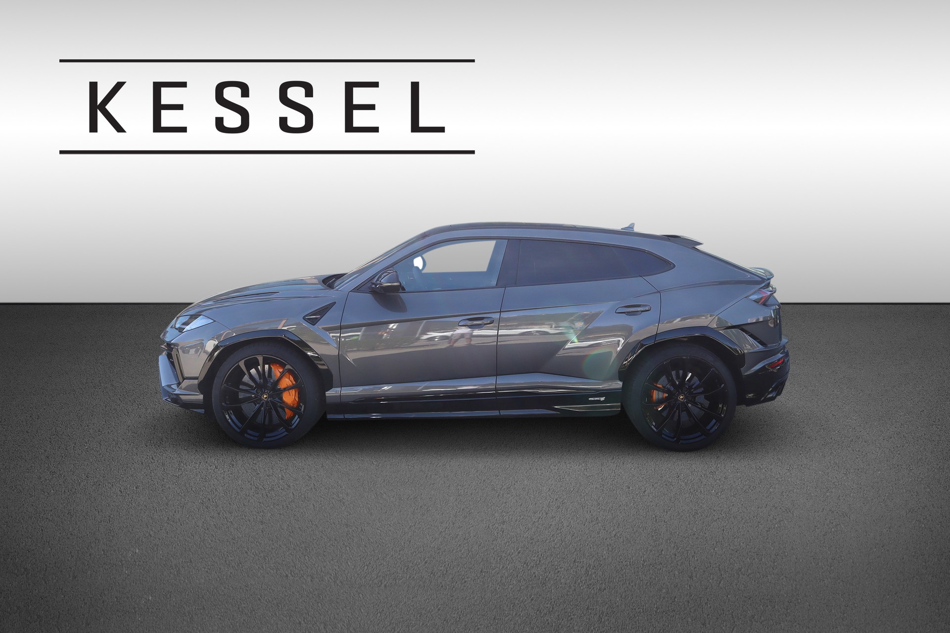 LAMBORGHINI Urus S-image-3