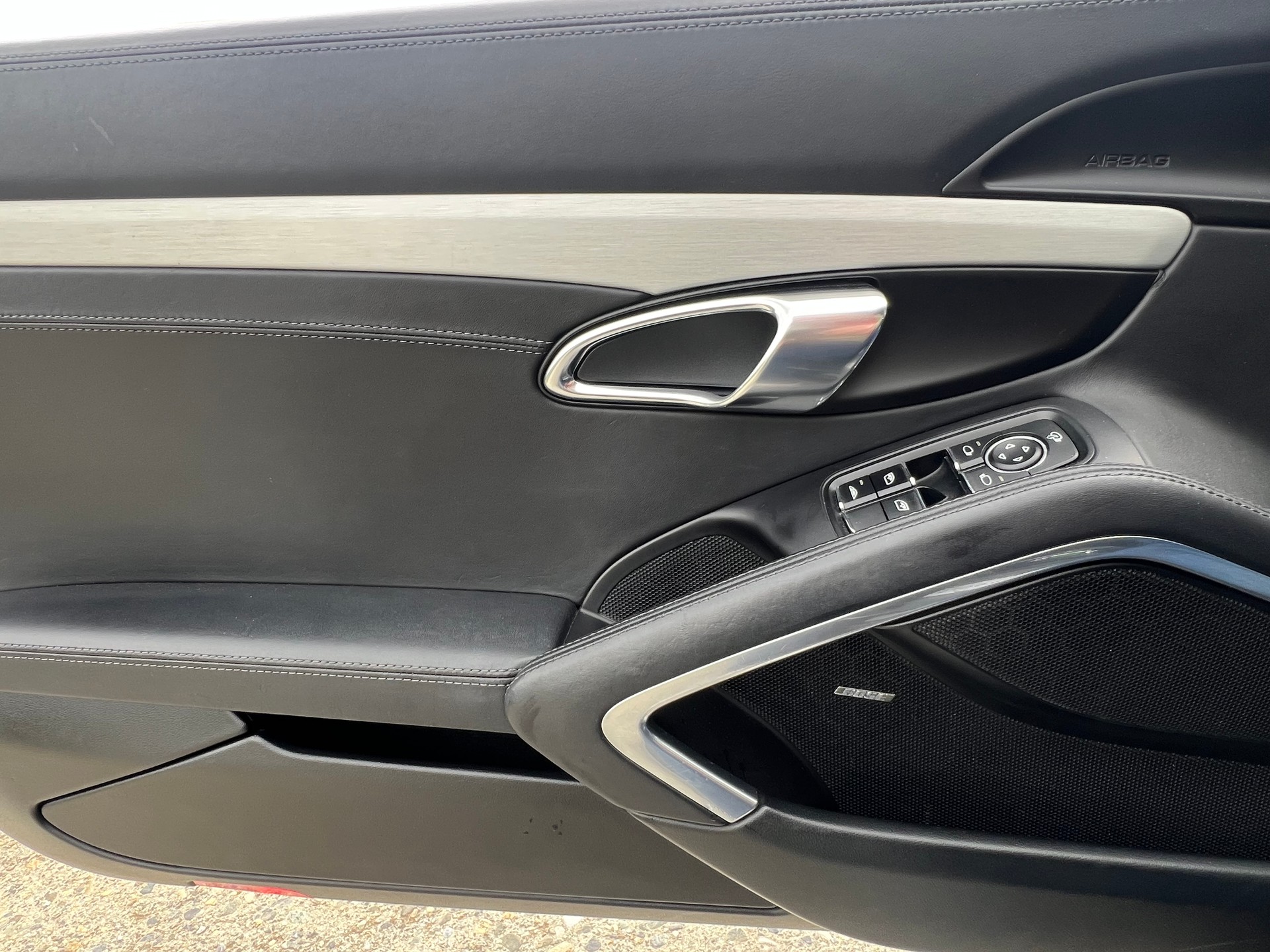 PORSCHE 911 Carrera 4 GTS Cabrio PDK-image-7