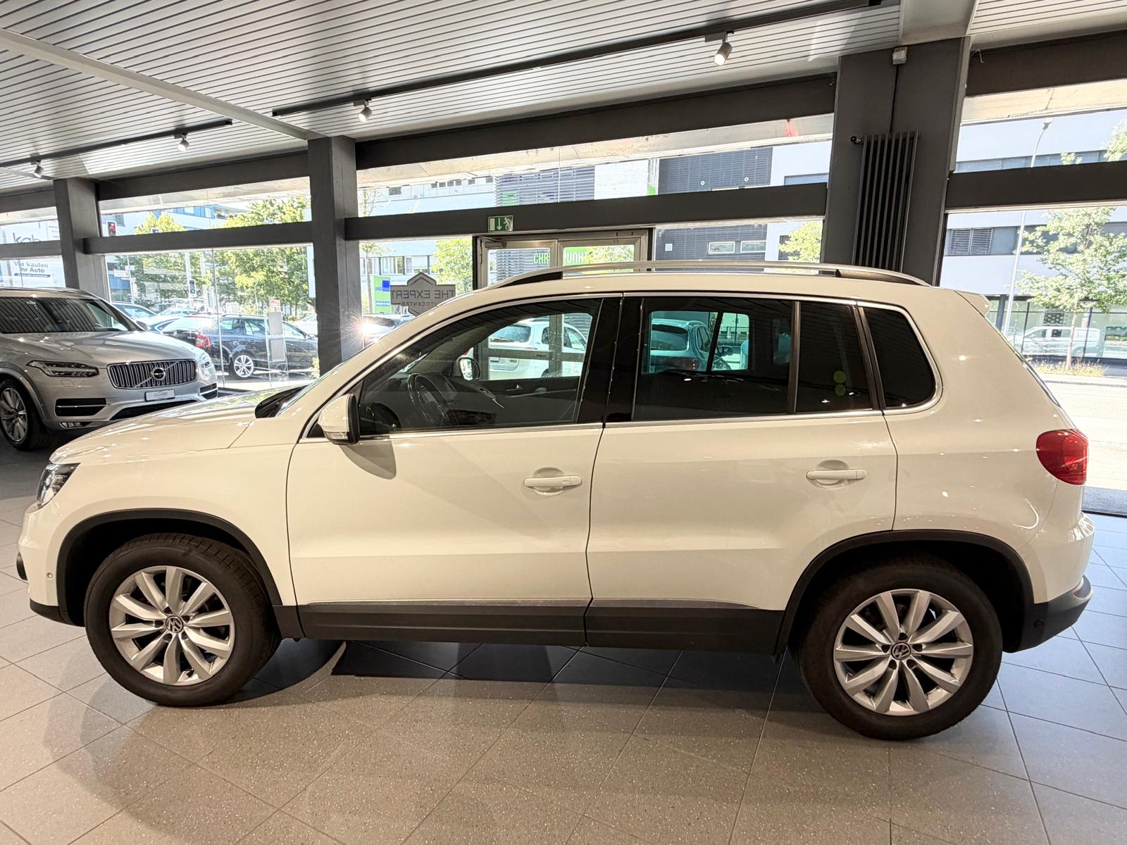VW Tiguan 2.0 TDI BMT Design 4Motion DSG-image-4