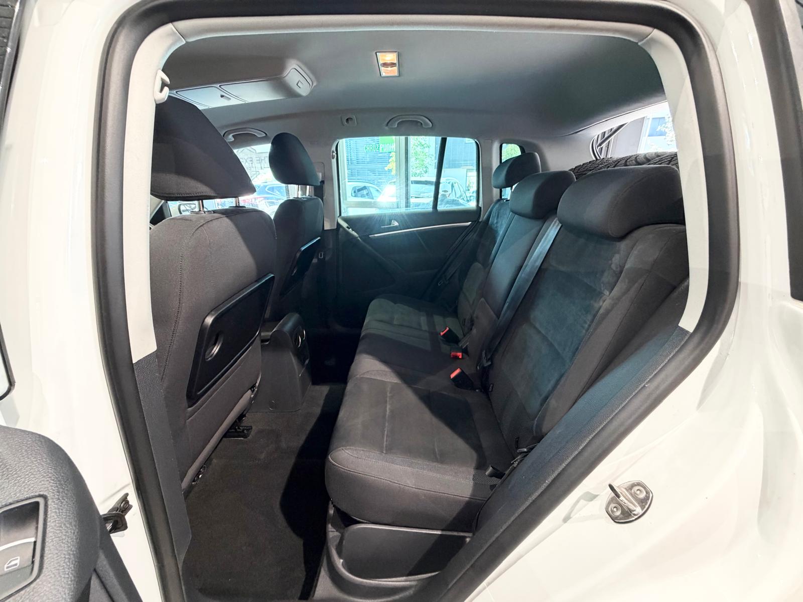 VW Tiguan 2.0 TDI BMT Design 4Motion DSG-image-7