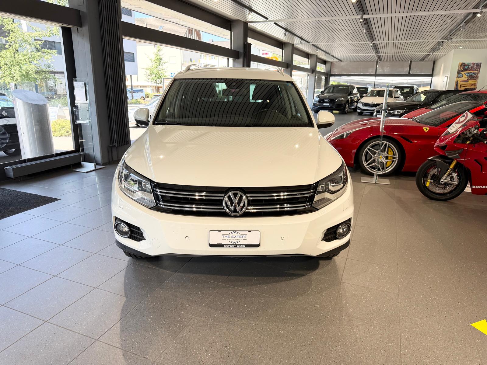 VW Tiguan 2.0 TDI BMT Design 4Motion DSG-image-1