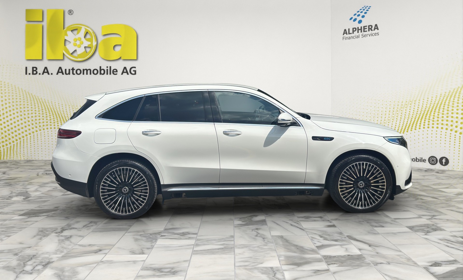 MERCEDES-BENZ EQC 400 AMG Line 4Matic (CH) AHK-image-5