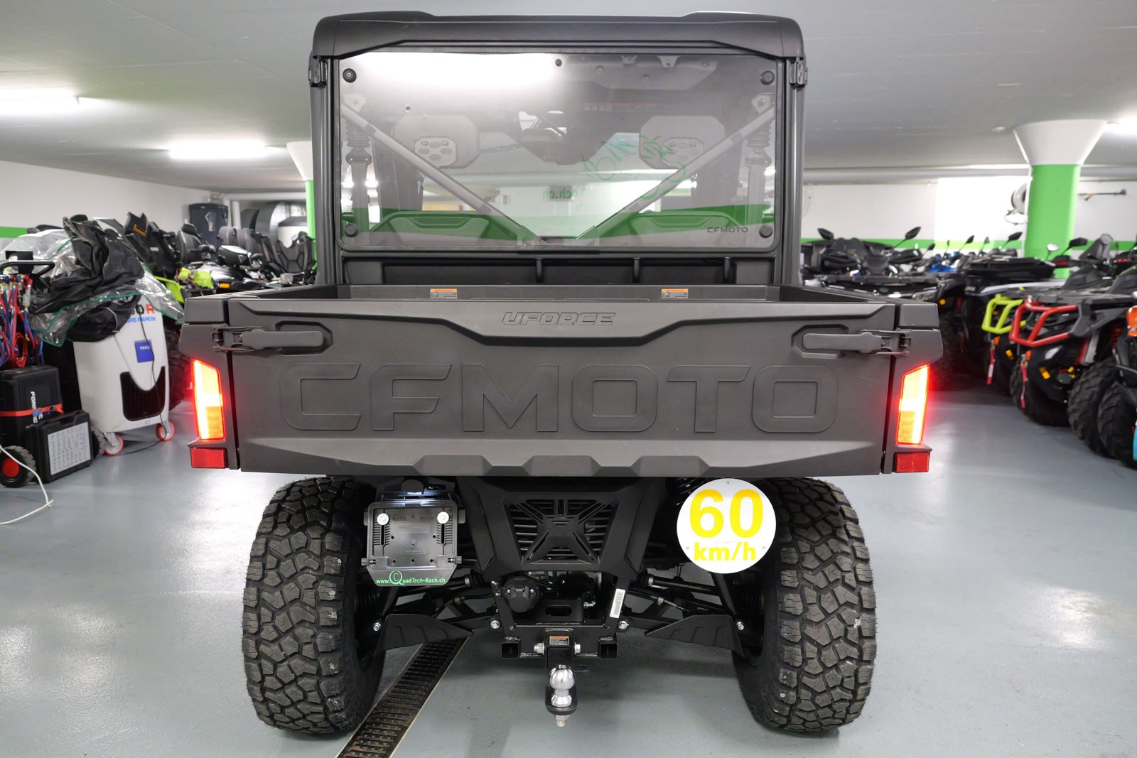 CF MOTO UFORCE U6 EV-image-5