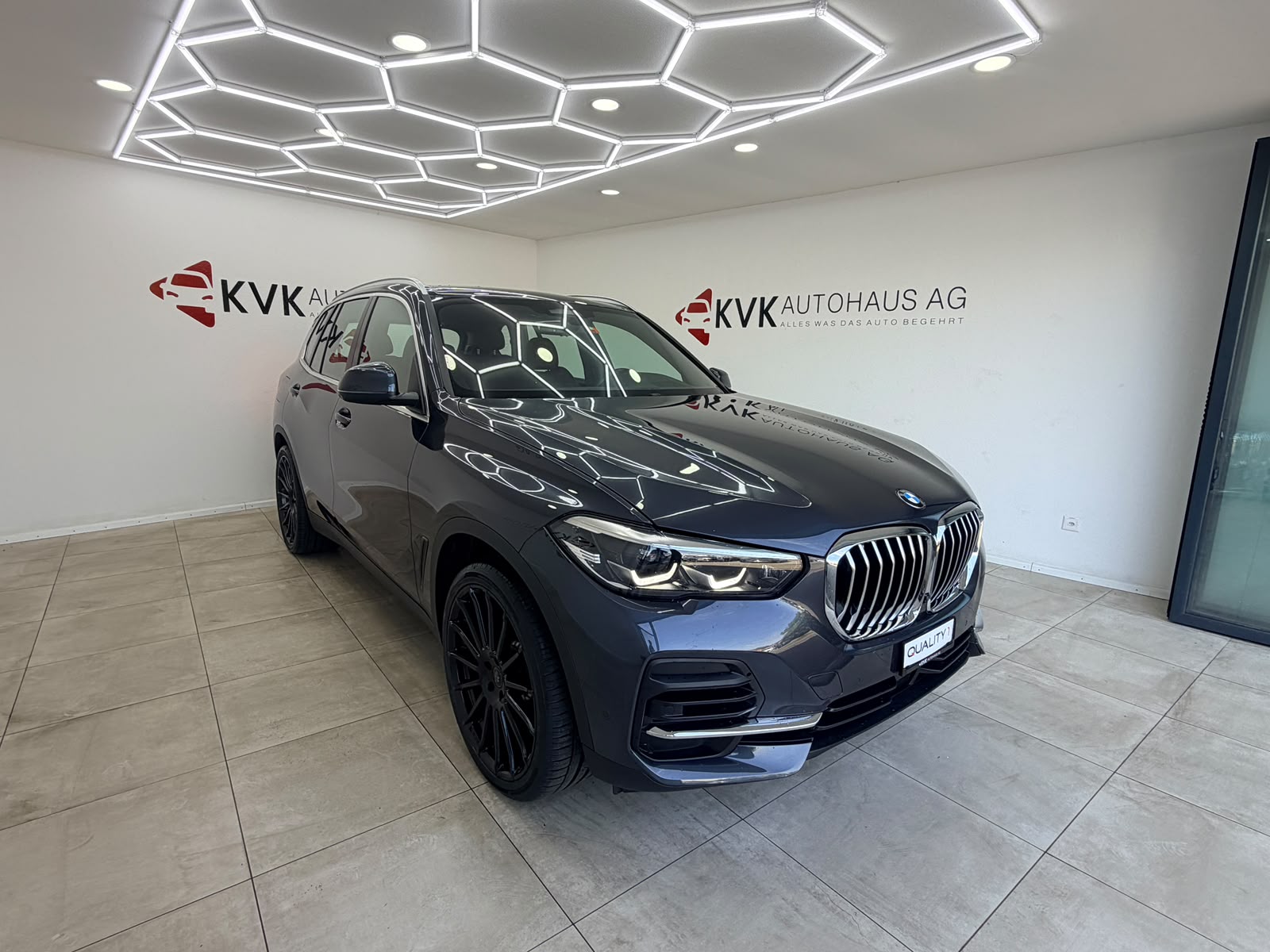 BMW X5 xDrive 25d M Sport Steptronic | 7-SITZER | GRATIS SERVICE | CH-FAHRZEUG | 22 Zoll AversusFelgen |-showroom-element-3