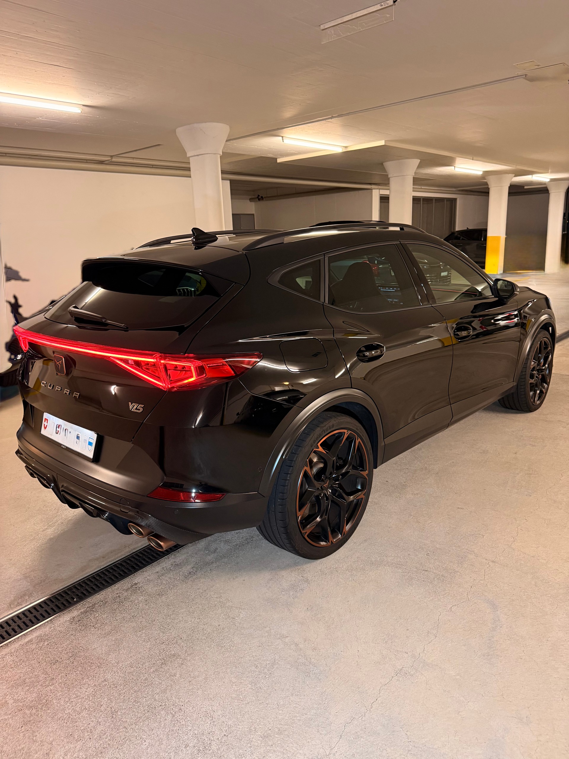 CUPRA 2.5 TSI VZ5 4Drive DSG-image-2