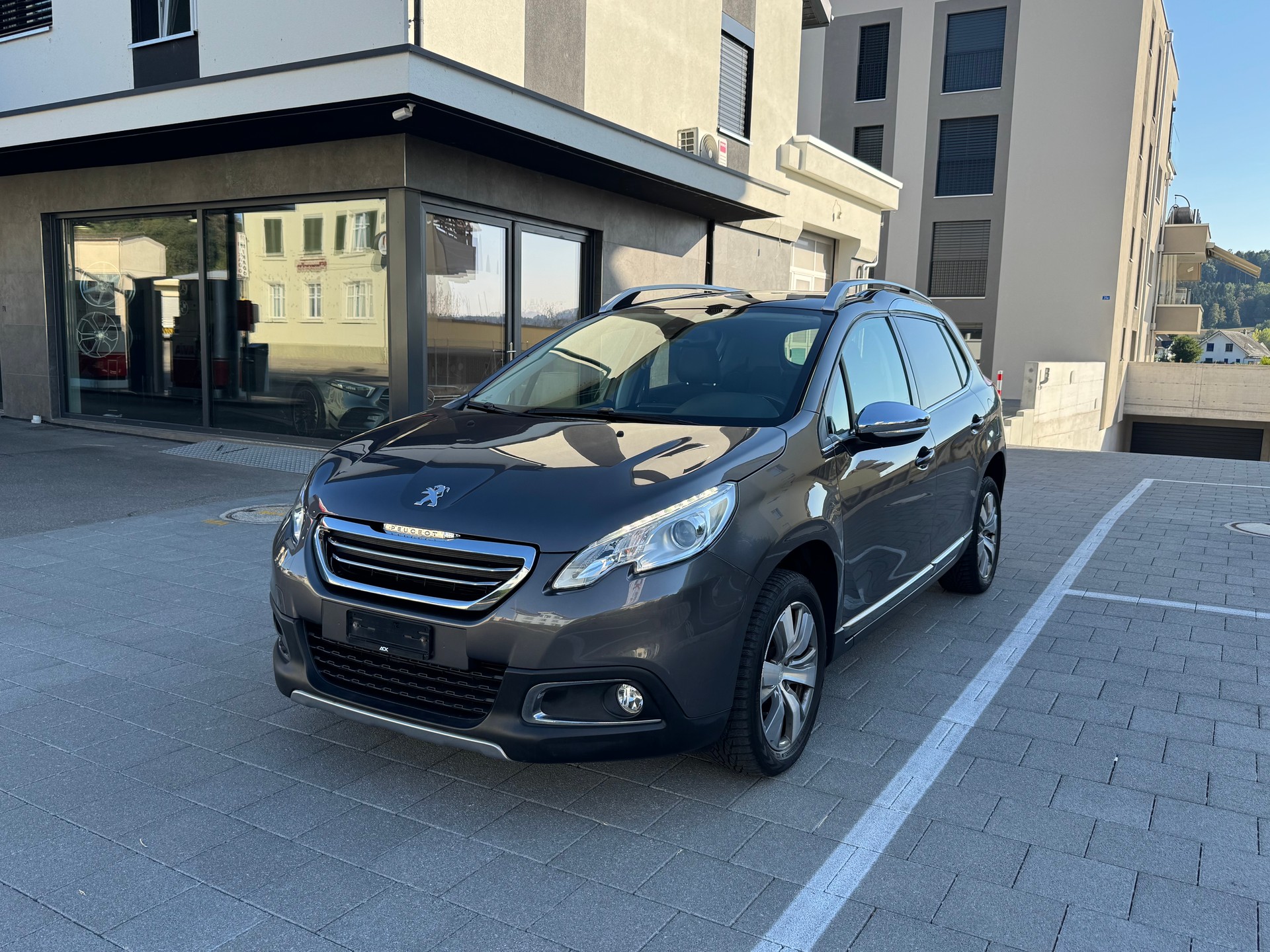 PEUGEOT 2008 1.6 VTI Active Automatic