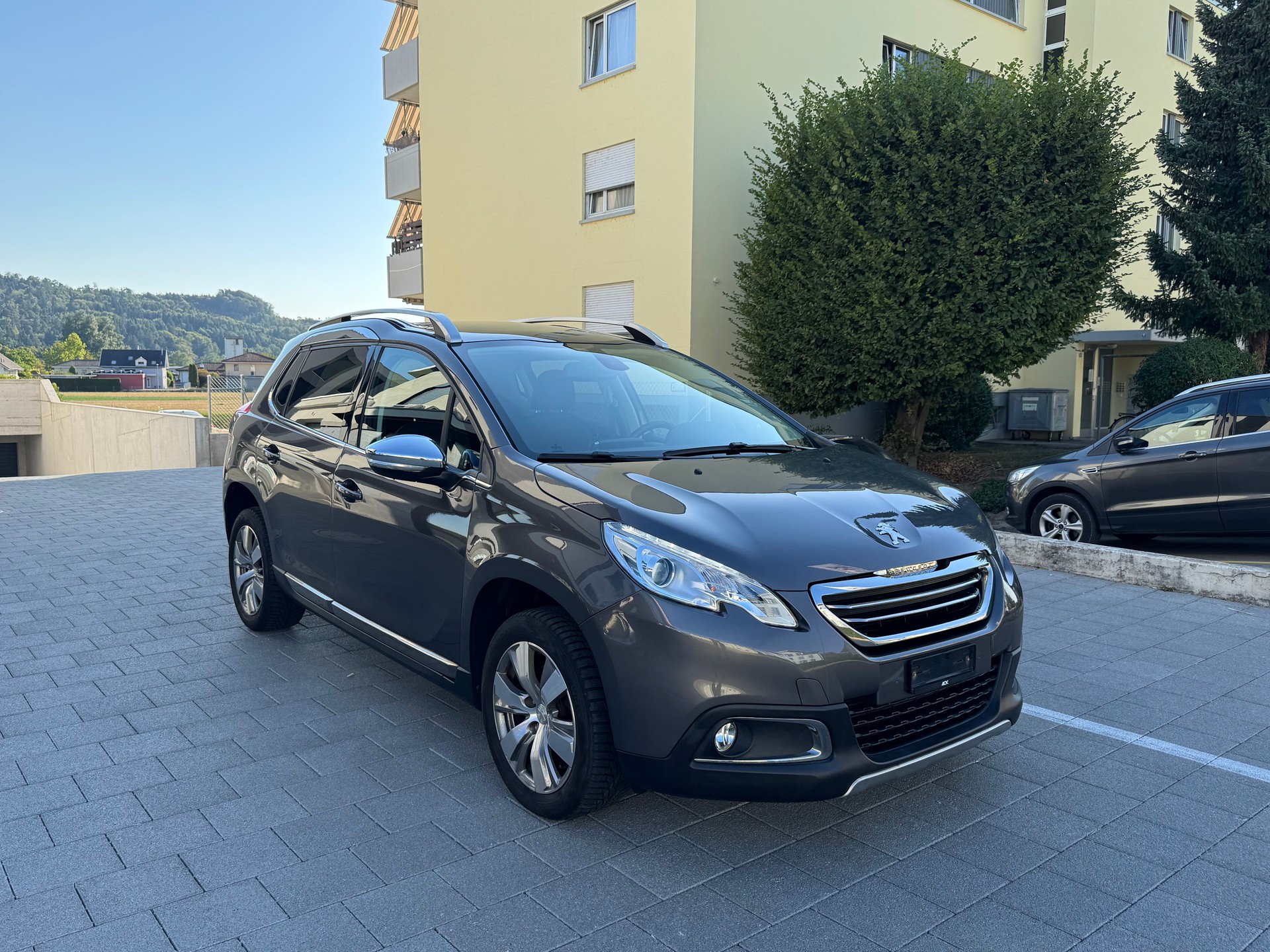 PEUGEOT 2008 1.6 VTI Active Automatic-image-4