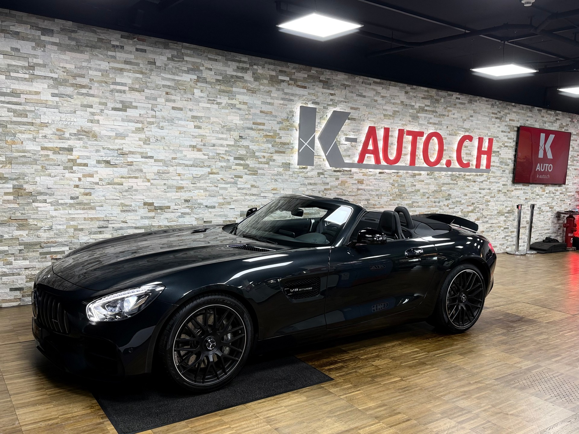 MERCEDES-BENZ AMG GT Roadster Speedshift DCT-showroom-element-2