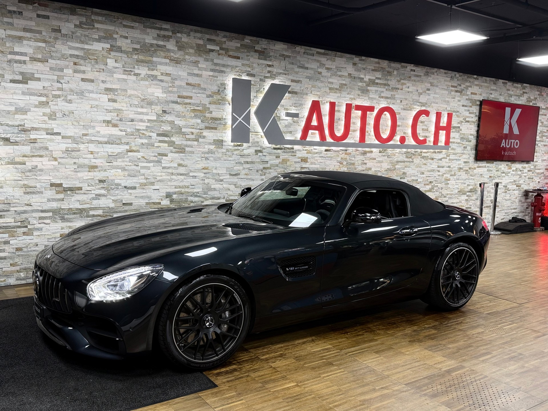MERCEDES-BENZ AMG GT Roadster Speedshift DCT-showroom-element-1