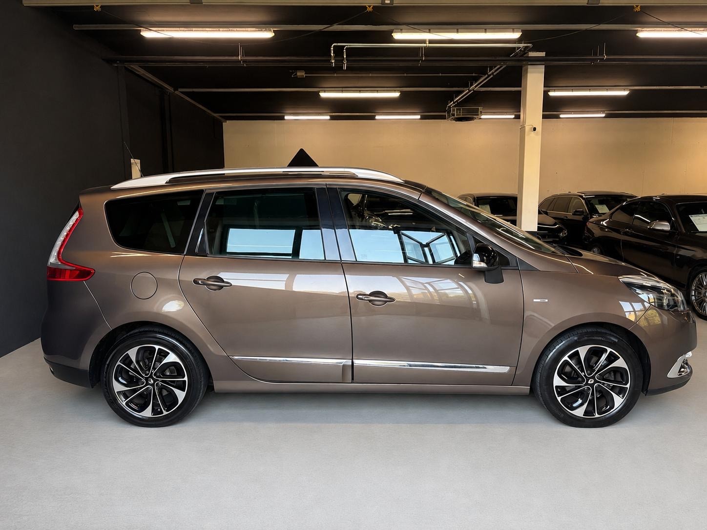 RENAULT Grand Scénic 1.5 dCi Expression EDC-image-7