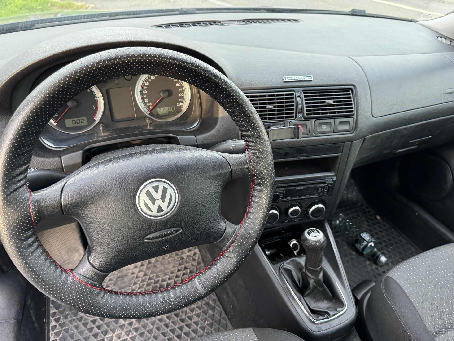 VW Golf 1.9 TDI PD Ocean 4Motion-image-10