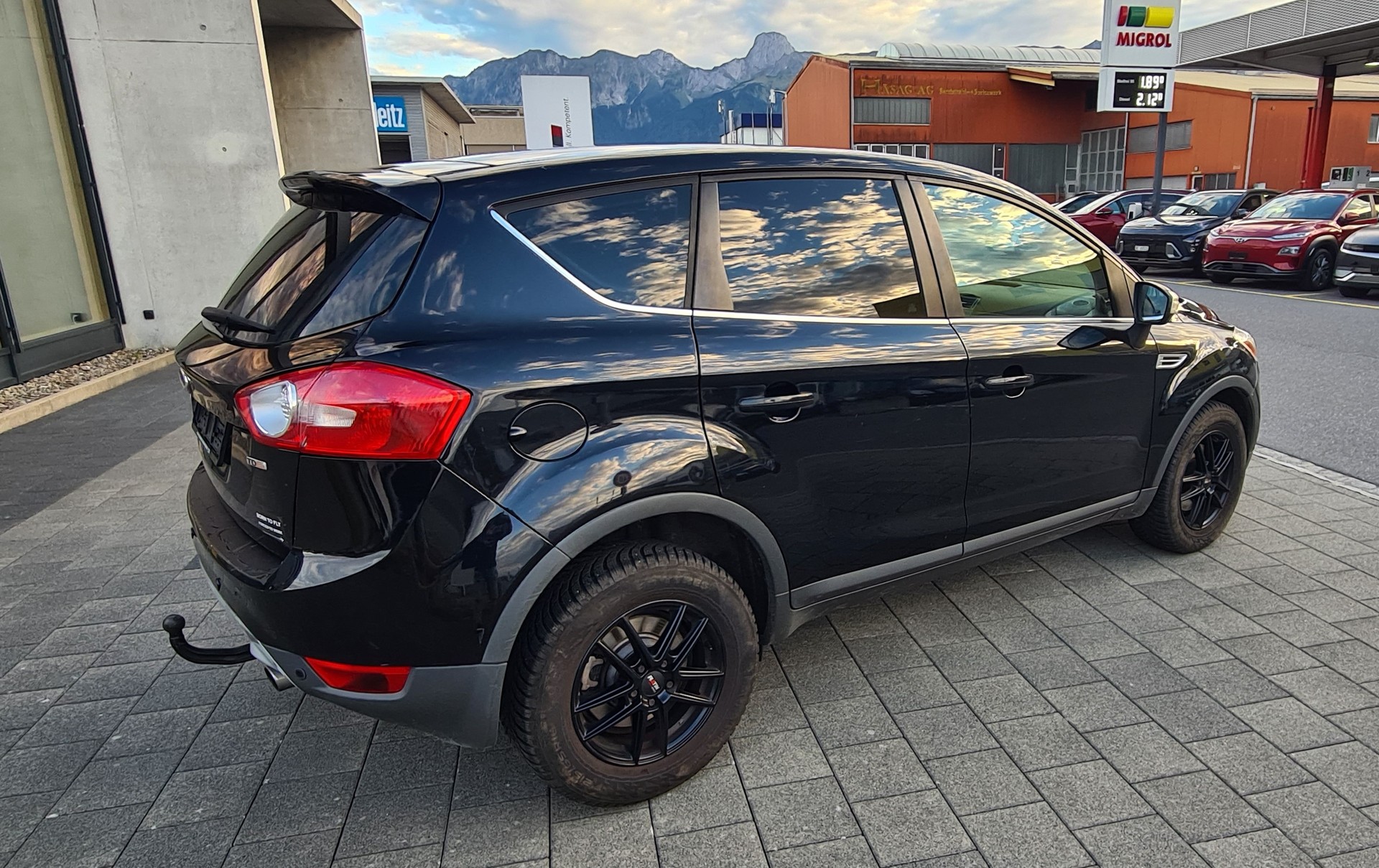 FORD Kuga 2.0 TDCi Titanium 4WD-showroom-element-3