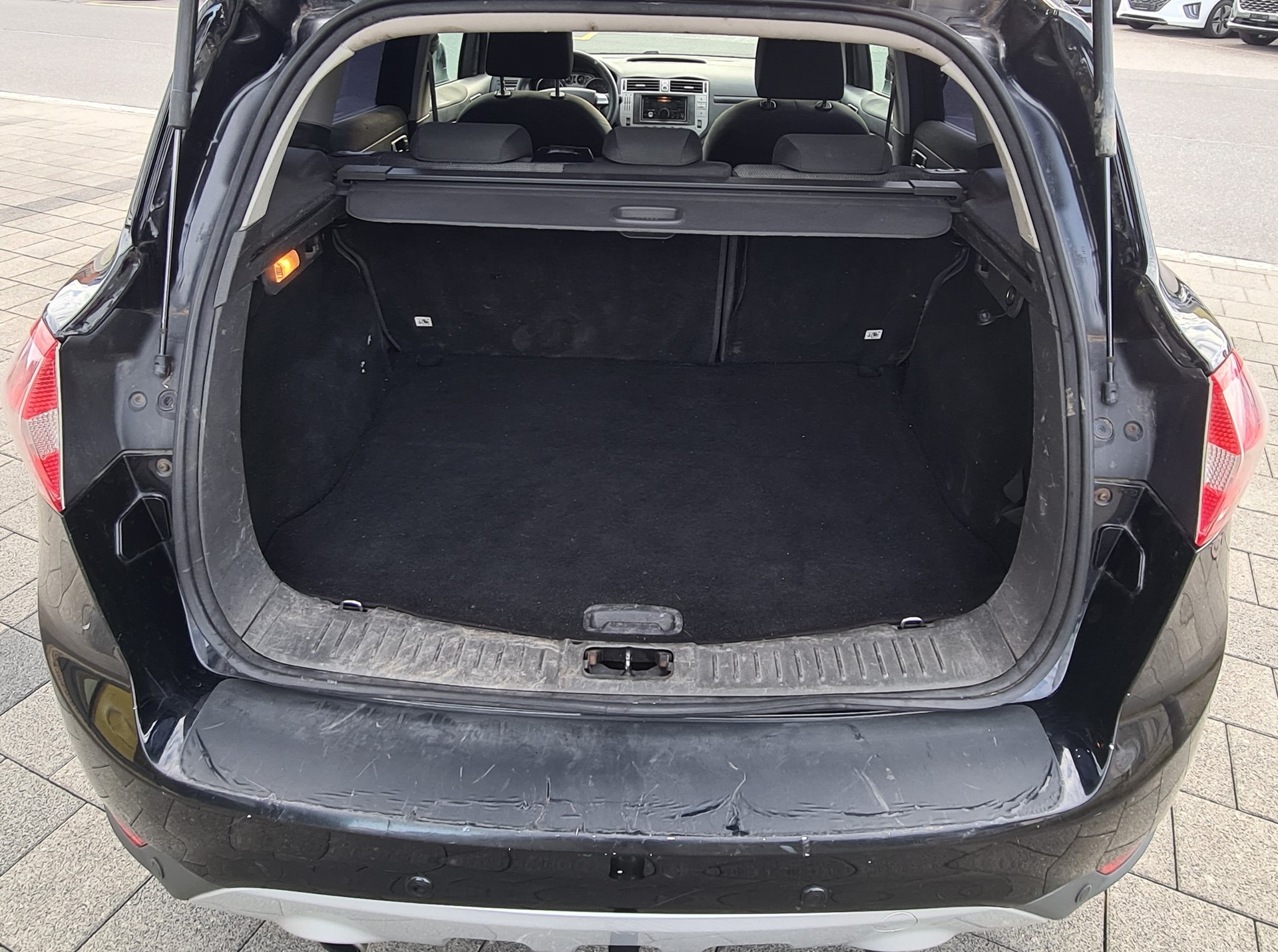 FORD Kuga 2.0 TDCi Titanium 4WD-image-12