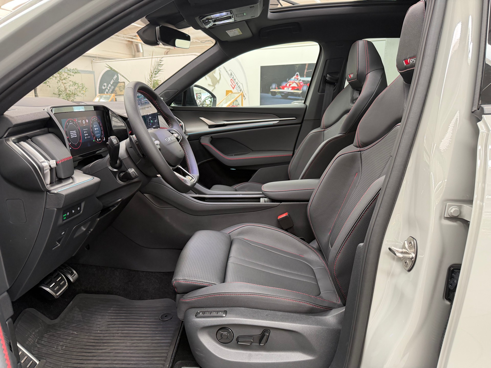 SKODA Kodiaq 2.0 TSI RS 4x4-image-8