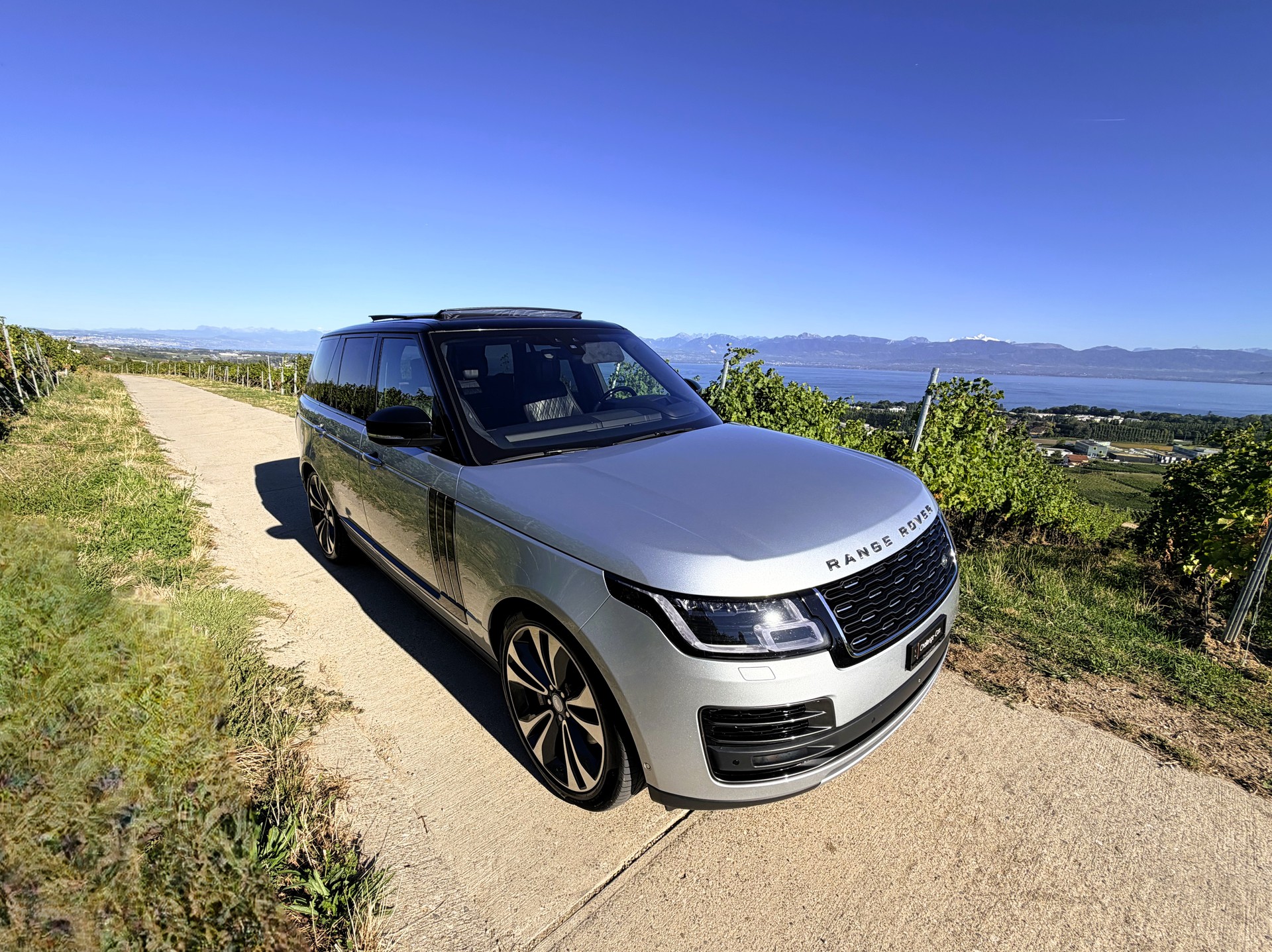 LAND ROVER Range Rover 5.0 V8 S/C SV AB Dynamic Automatic-showroom-element-3