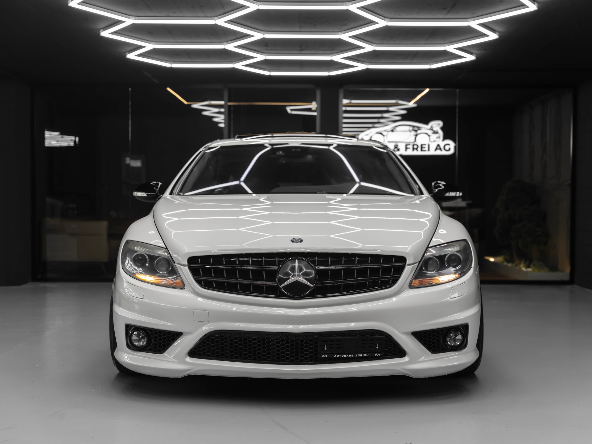 MERCEDES-BENZ CL 63 AMG 7G-Tronic