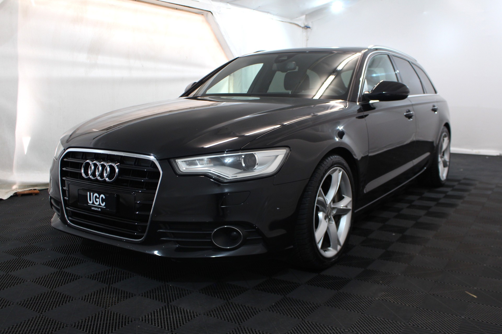 AUDI A6 Avant 3.0 V6 TFSI Ambiente q. S-Tr.-showroom-element-2