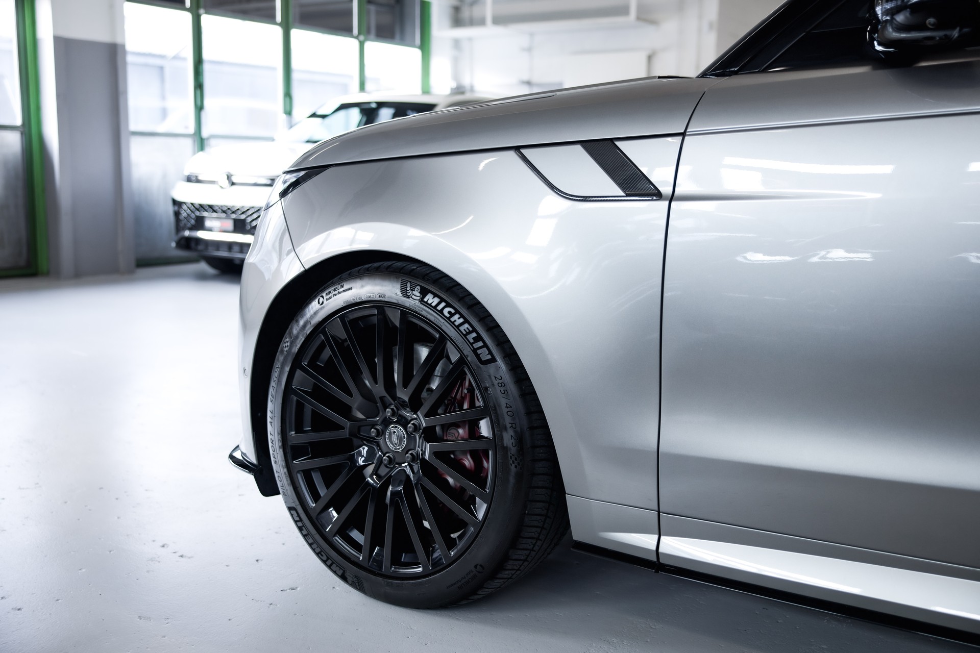 LAND ROVER Range Rover Sport P635 4.4 V8 SV Edition One Carbon *5 Jahre Werksgarantie*-image-18