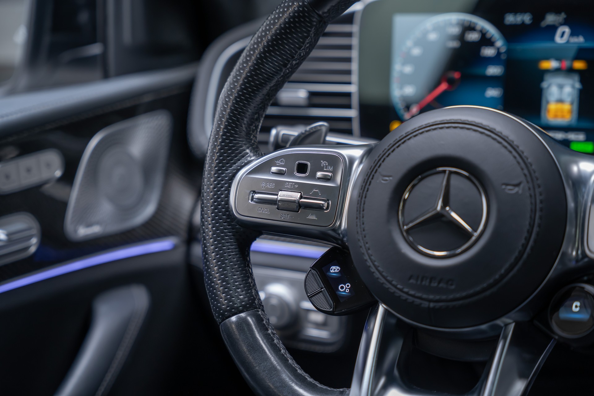 MERCEDES-BENZ GLE 53 AMG 4matic+ Coupé / Panorama-Glasdach / Burmester / HeadUp-image-30