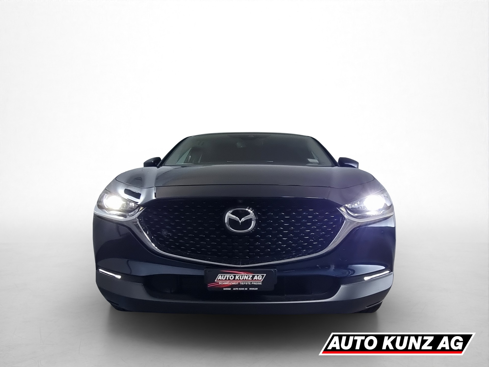 MAZDA CX-30 2.0 180 Ambition Plus AWD-showroom-element-1