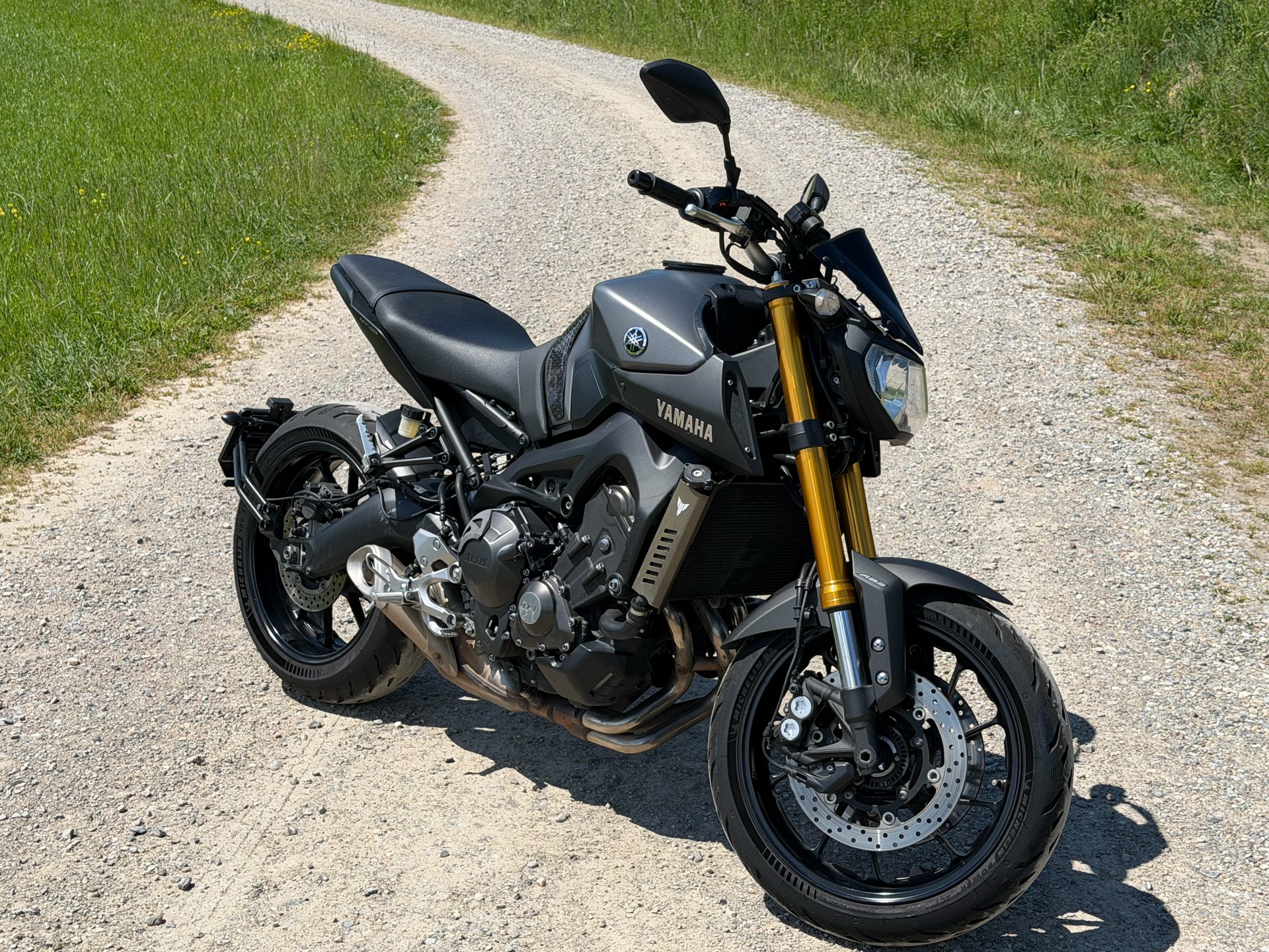 YAMAHA MT-09 ABS-image-4