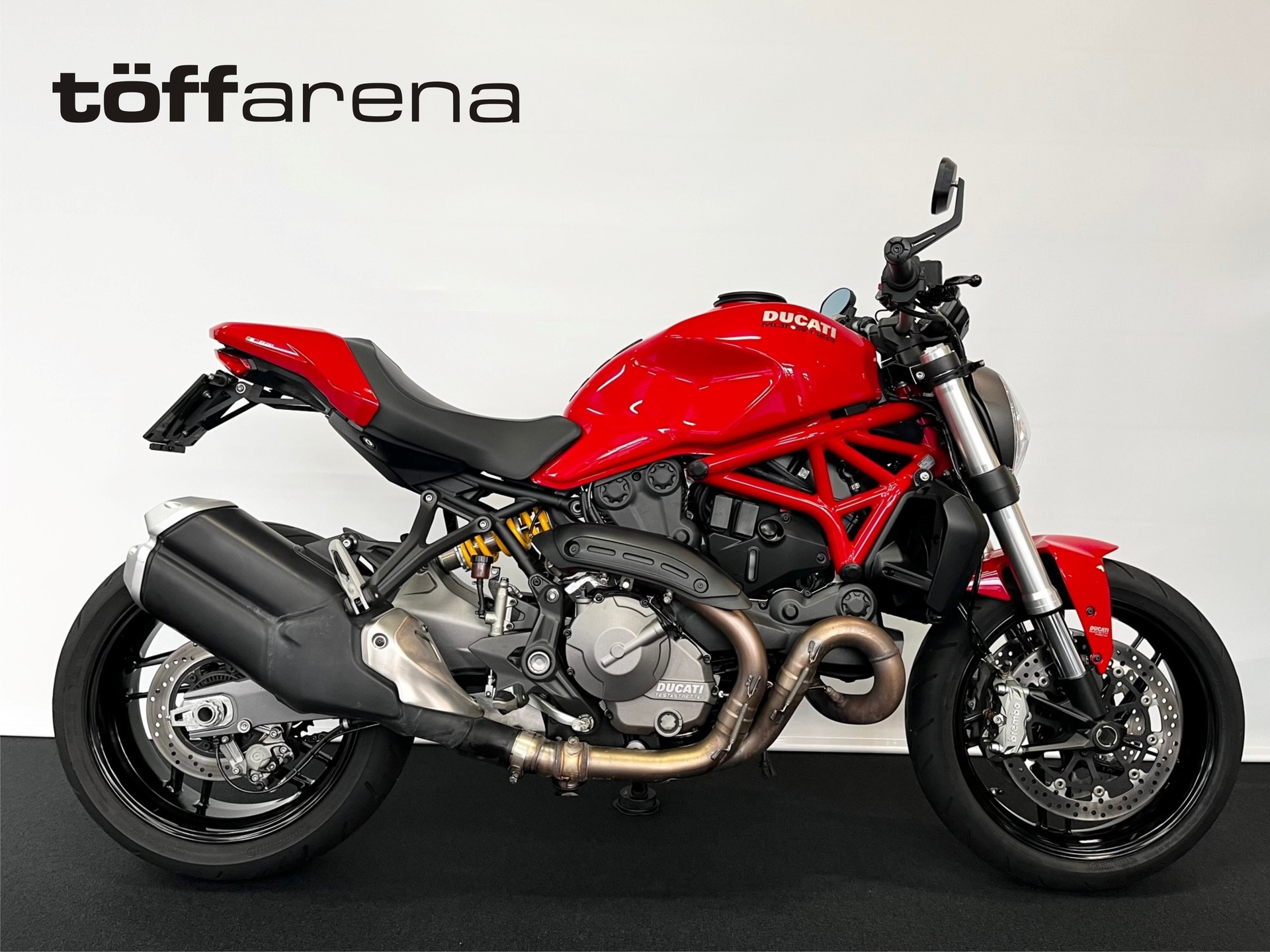 DUCATI Monster 821-image-0